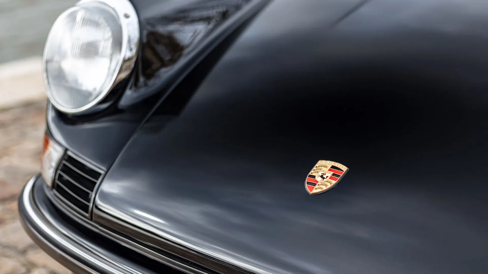 Porsche 911 — photo 9