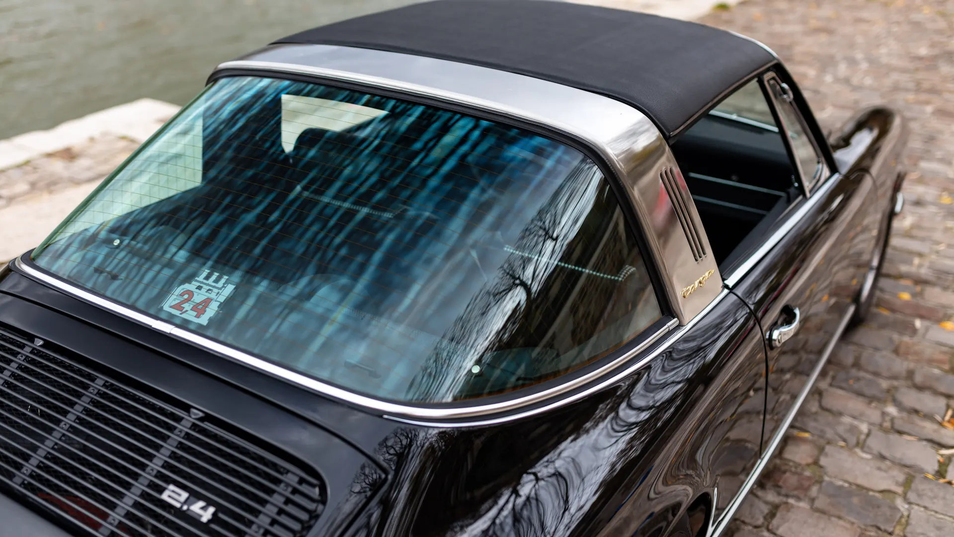 Porsche 911 — photo 41