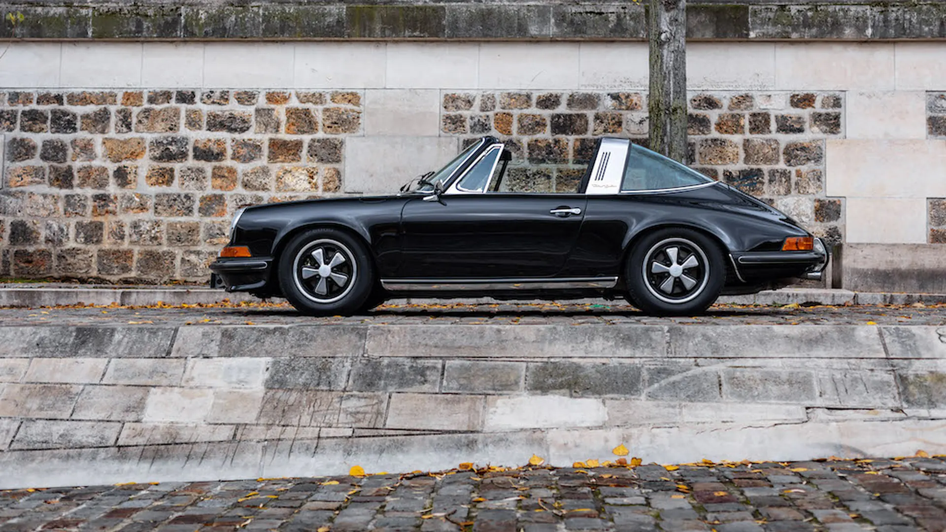 Porsche 911 — photo 2