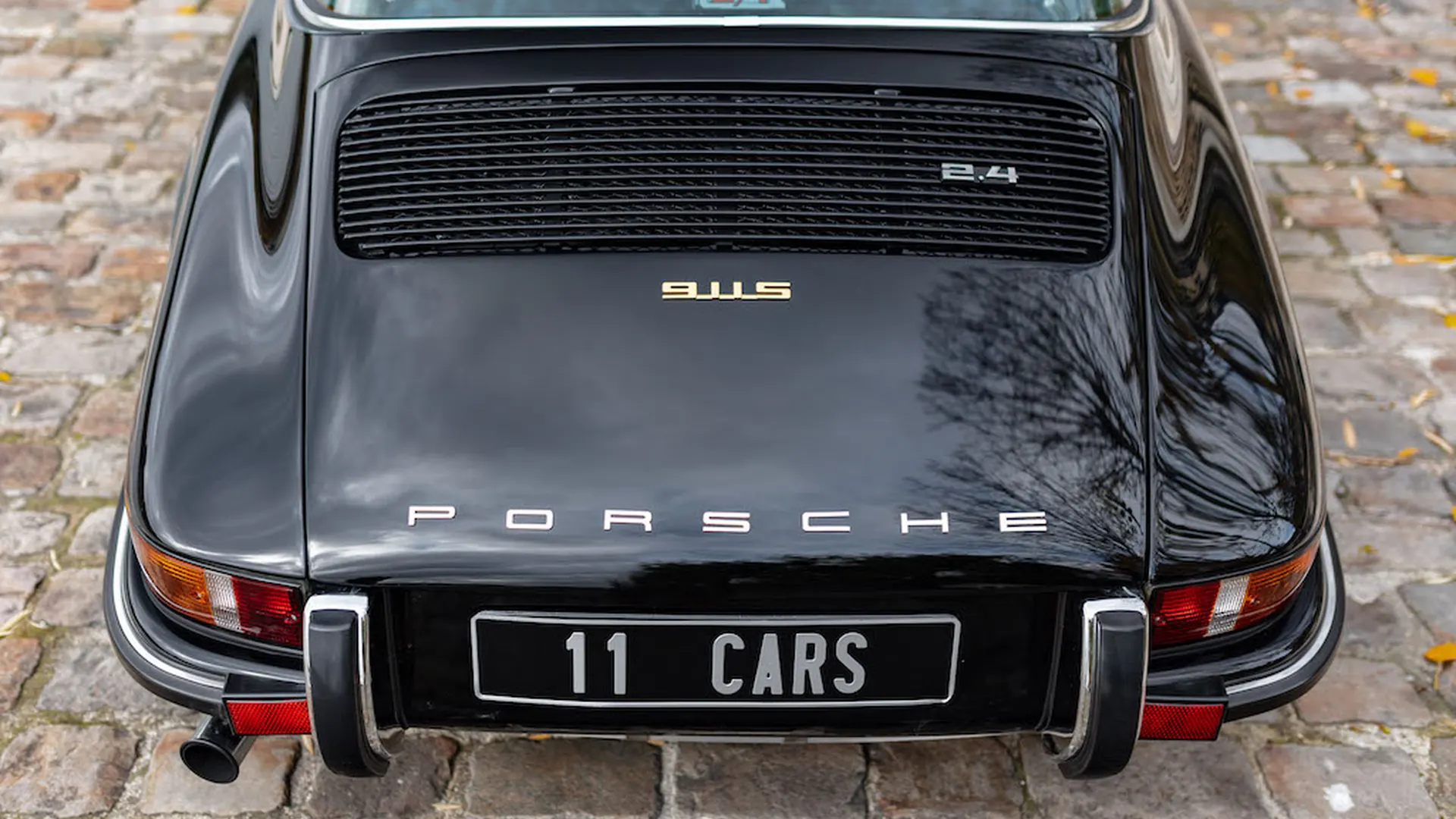 Porsche 911 — photo 20