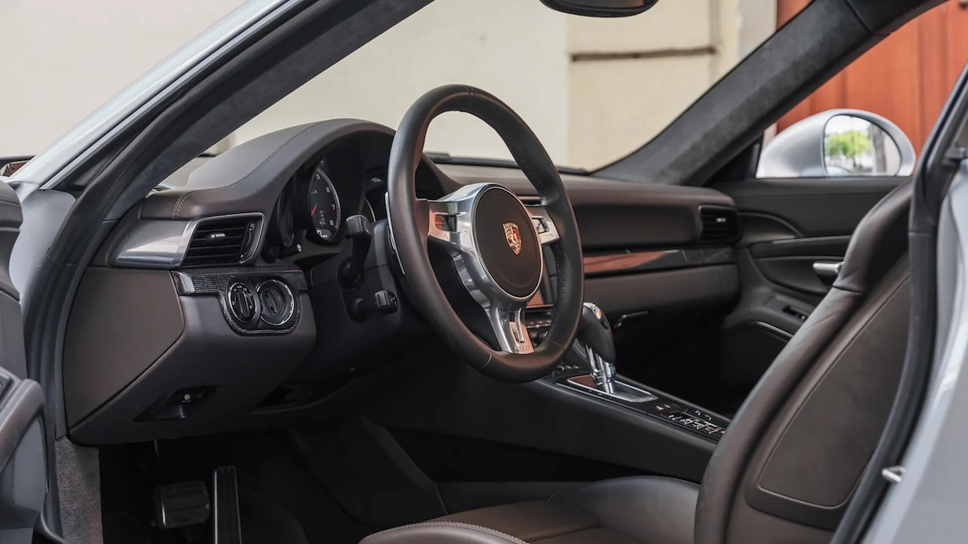 Porsche 991.1 — photo 41