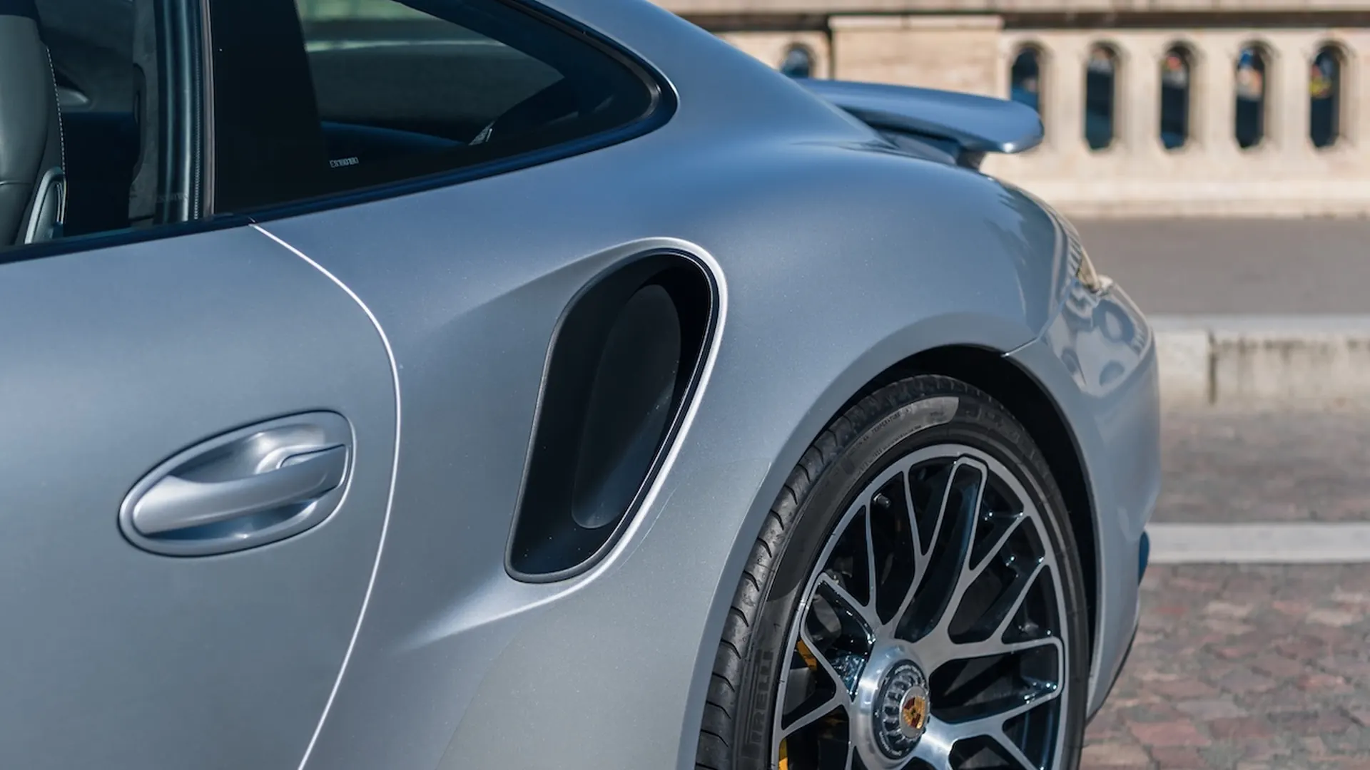 Porsche 991.1 — photo 21