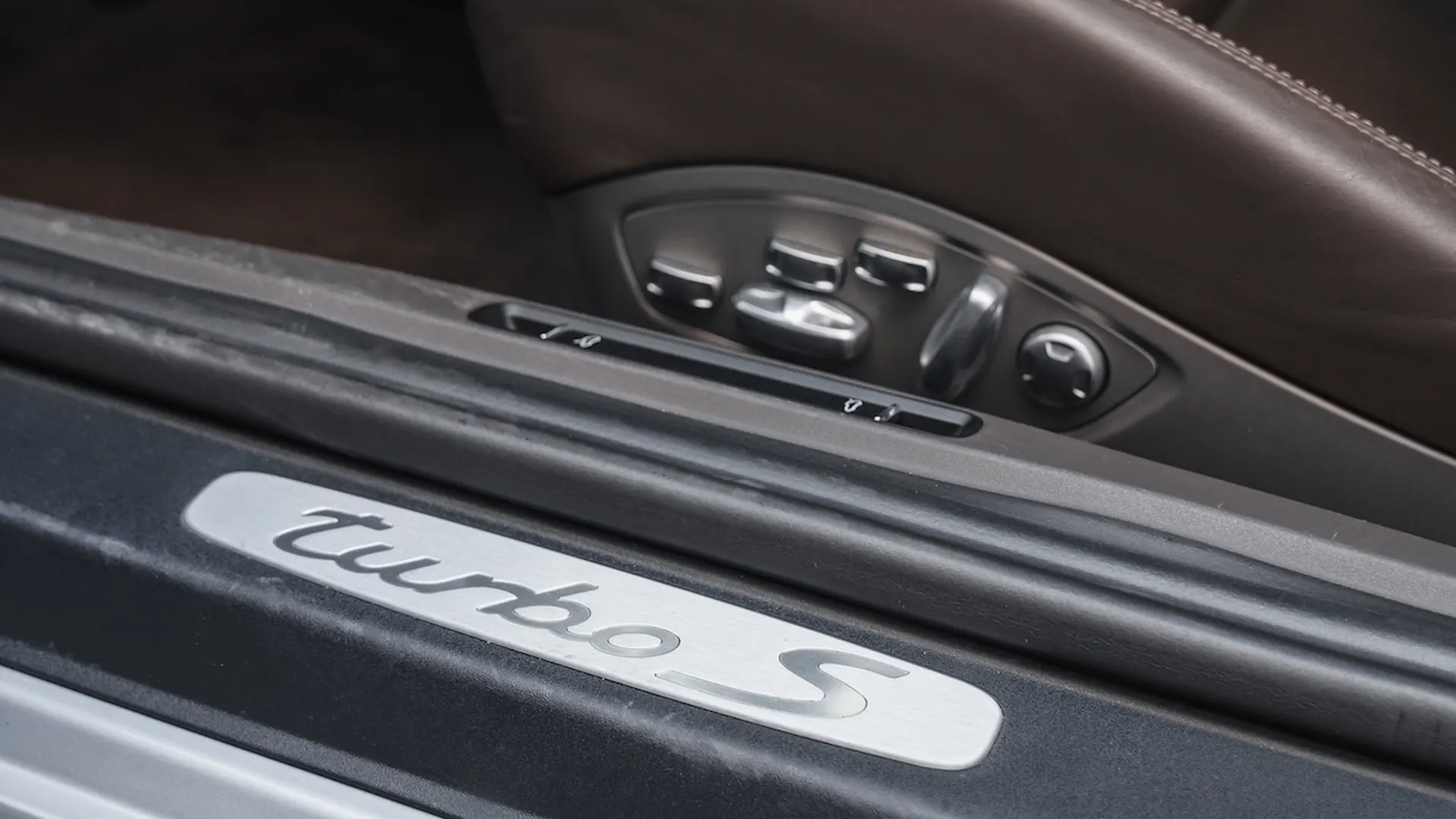 Porsche 991.1 — photo 44