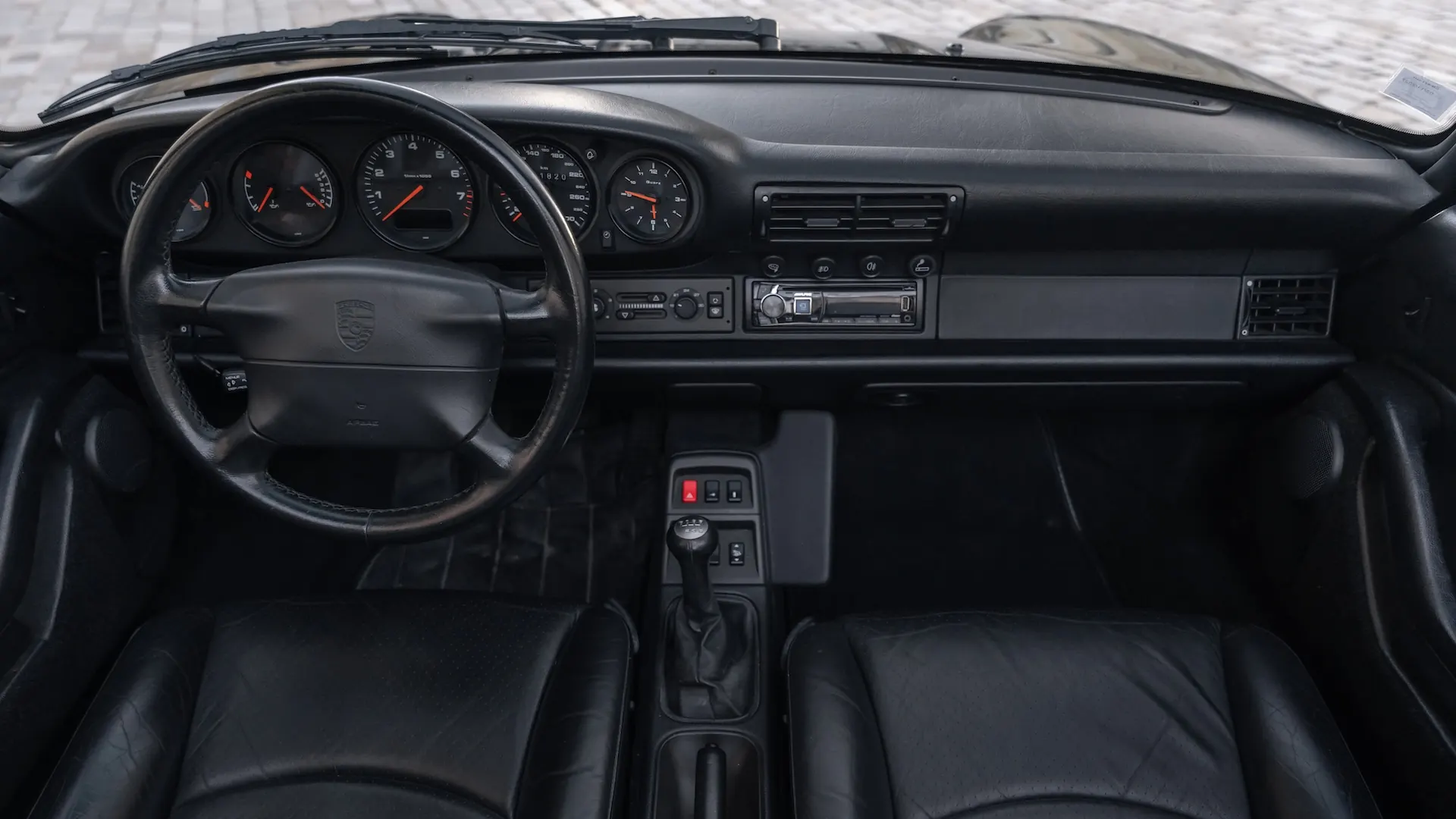 Porsche 993 — photo 32