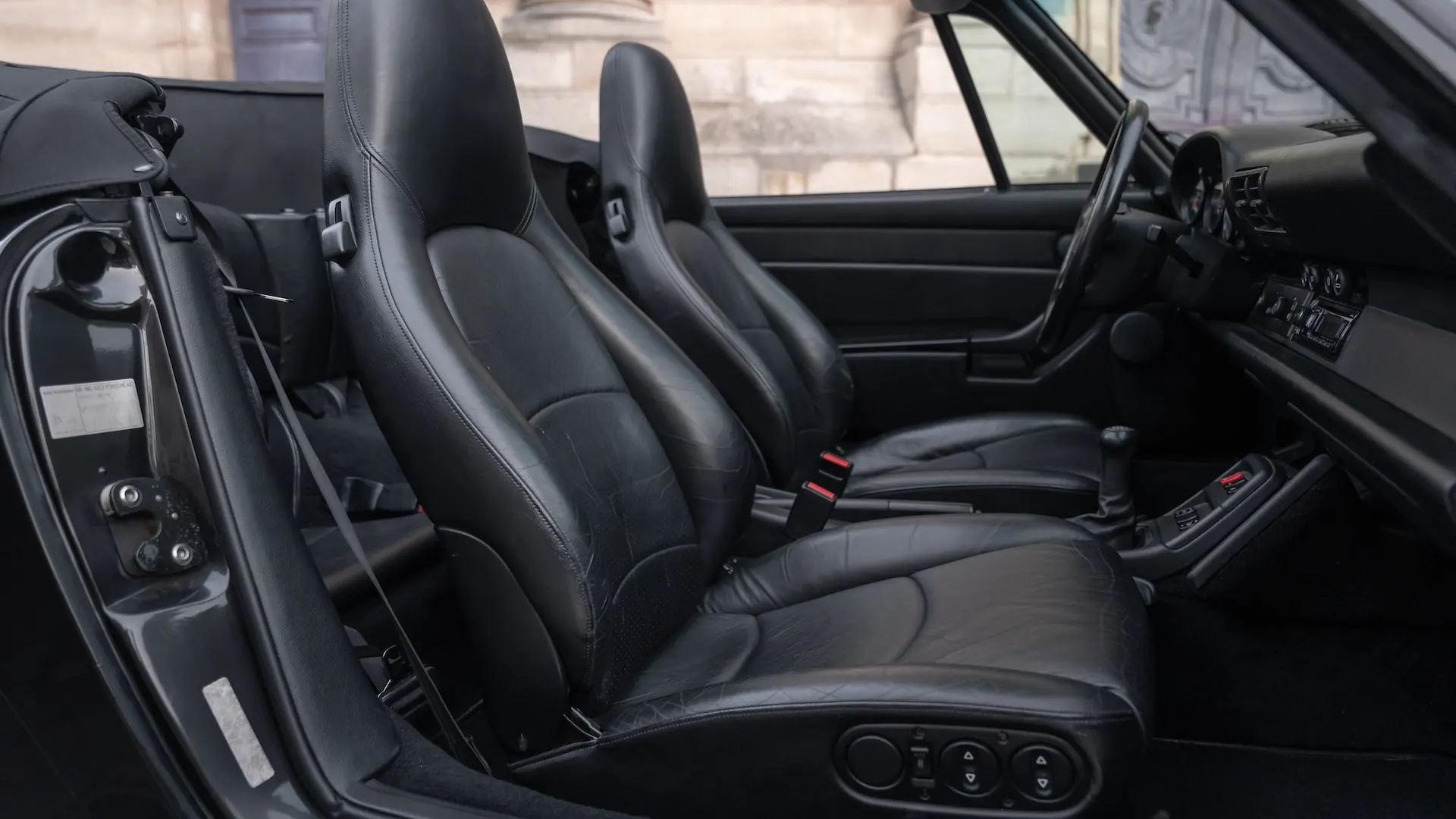 Porsche 993 — photo 34