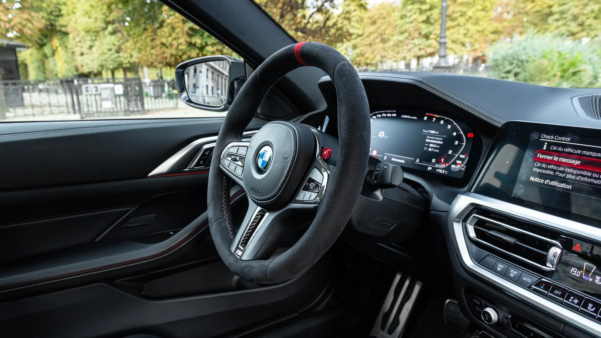 BMW M4 — photo 41