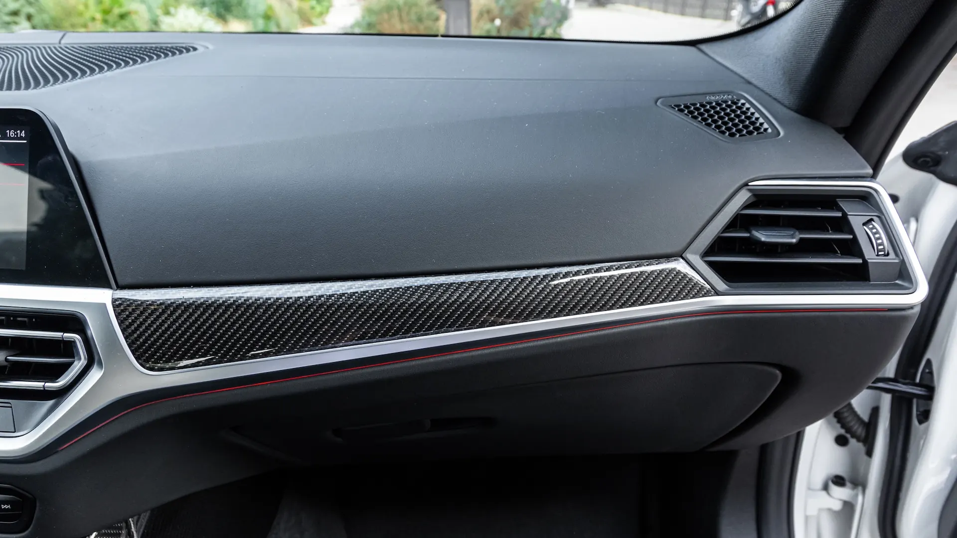 BMW M4 — photo 40