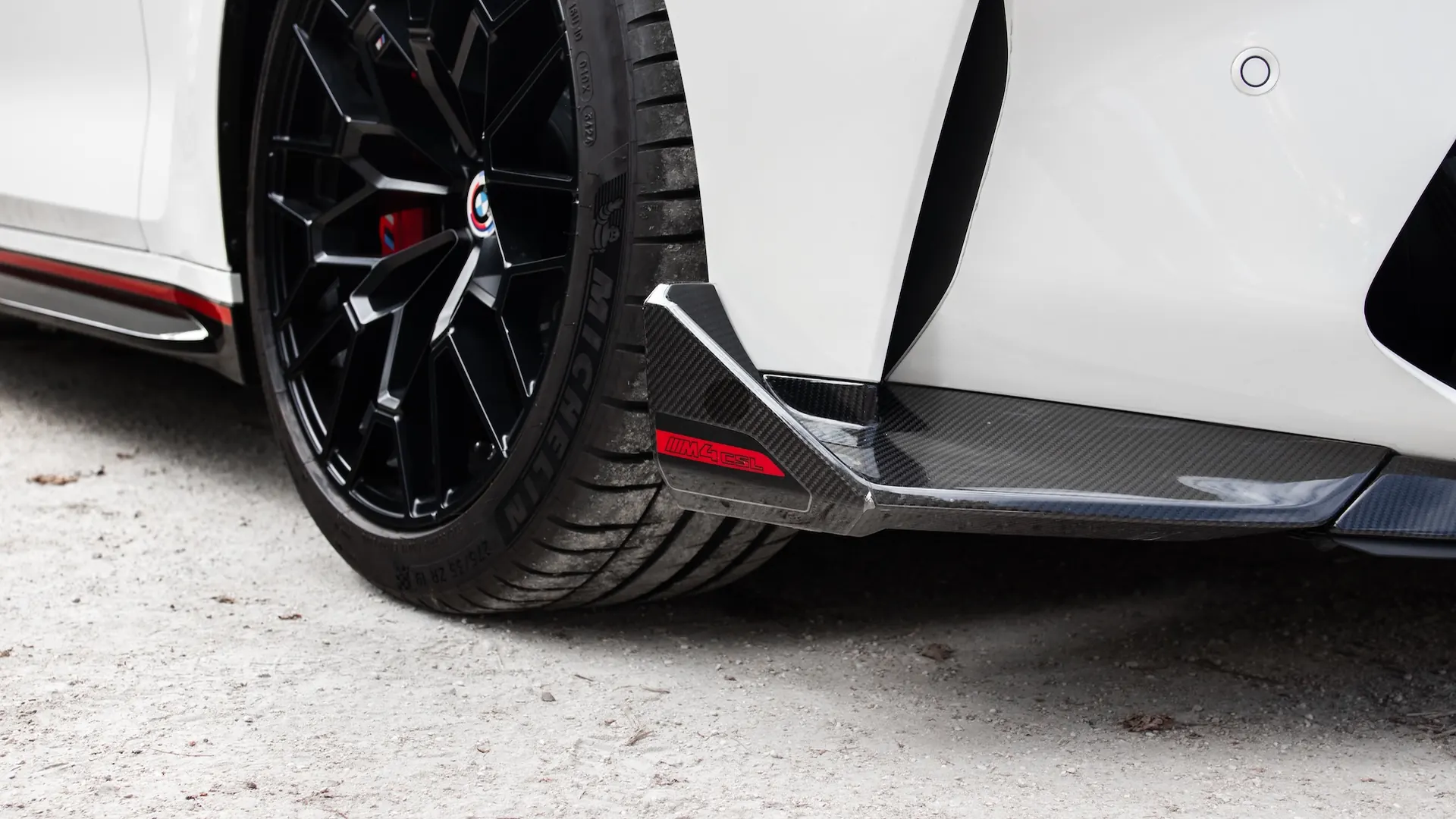 BMW M4 — photo 24