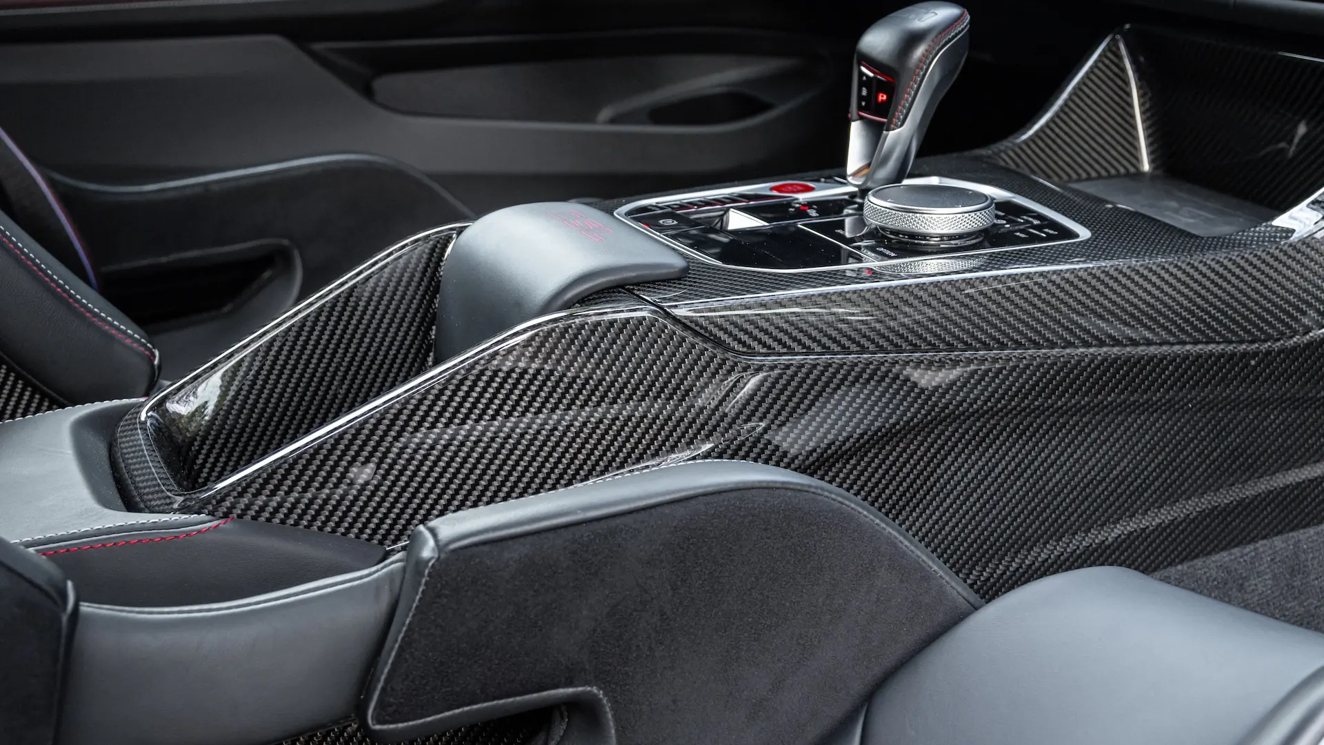 BMW M4 — photo 49