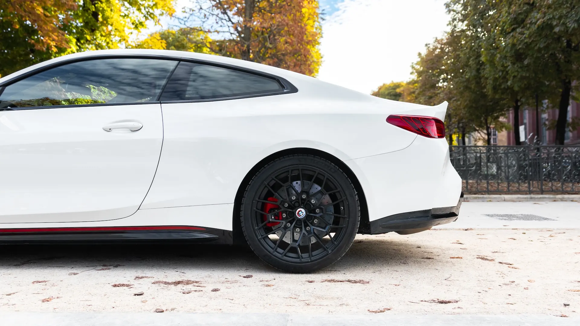 BMW M4 — photo 18