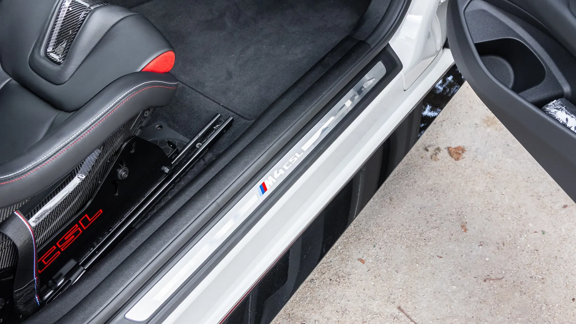 BMW M4 — photo 39