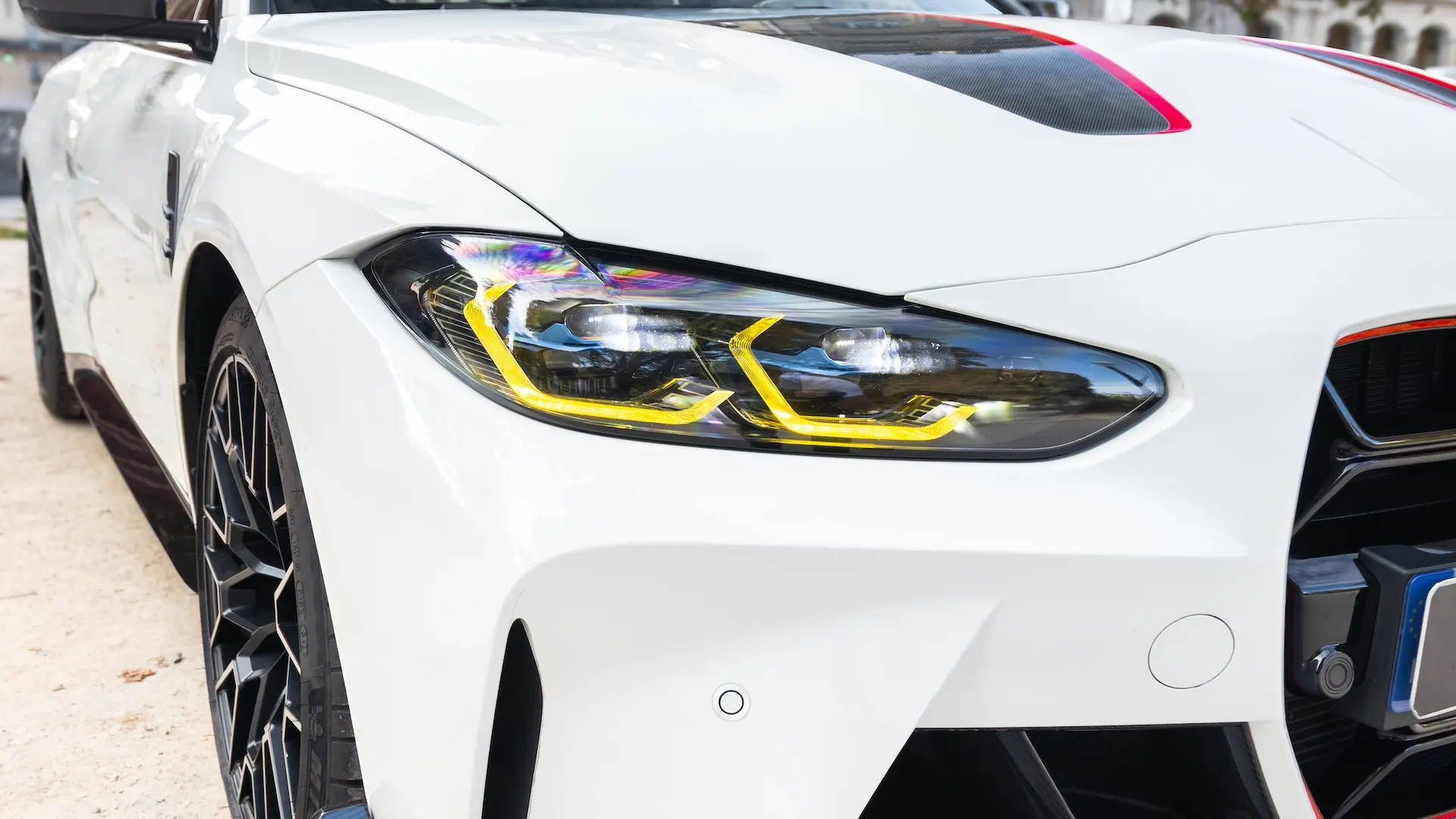 BMW M4 — photo 10