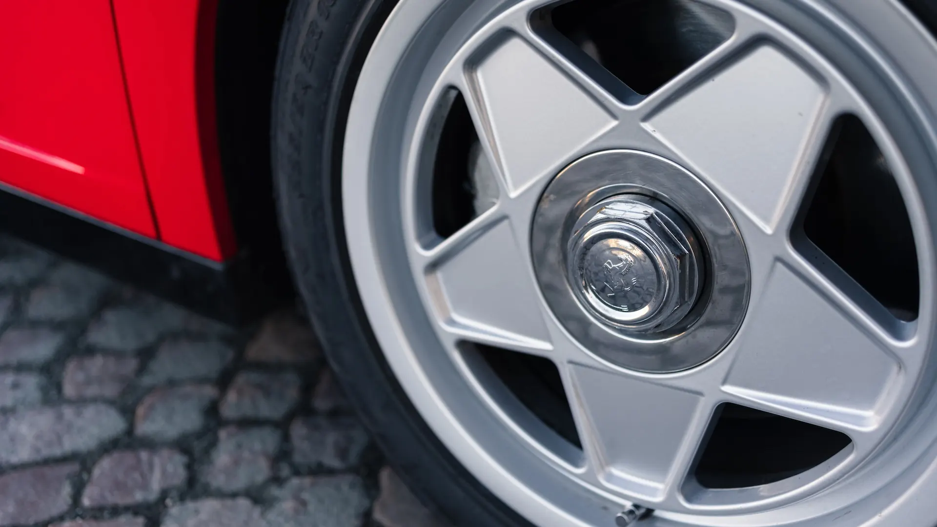 Ferrari Testarossa — photo 19