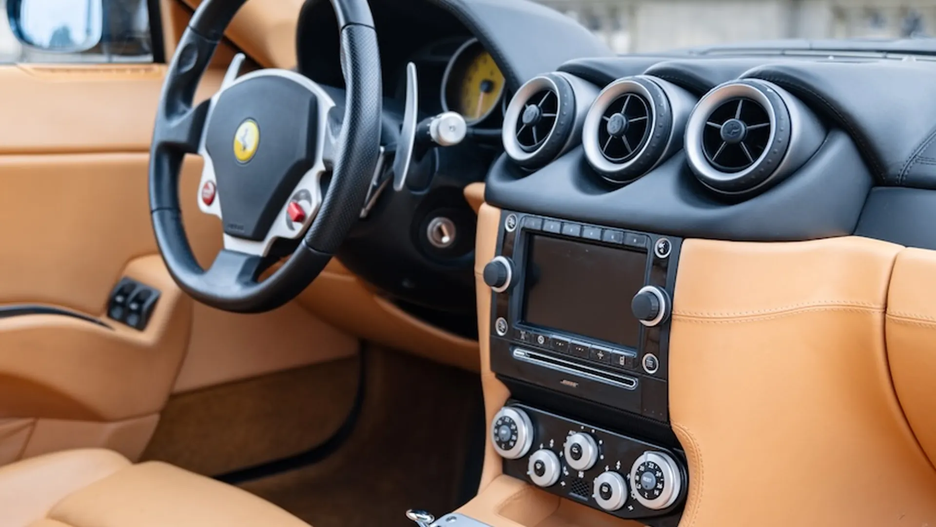 Ferrari 612 — photo 19