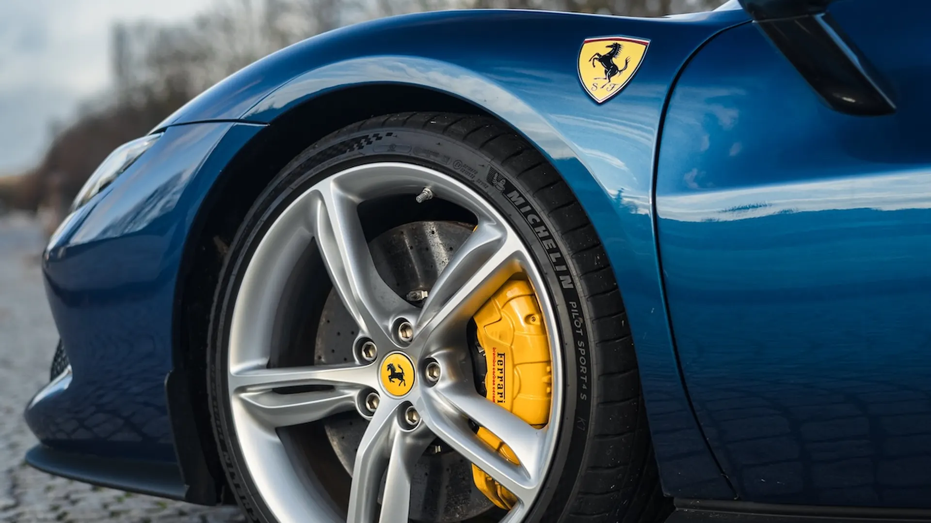 Ferrari 296 — photo 11