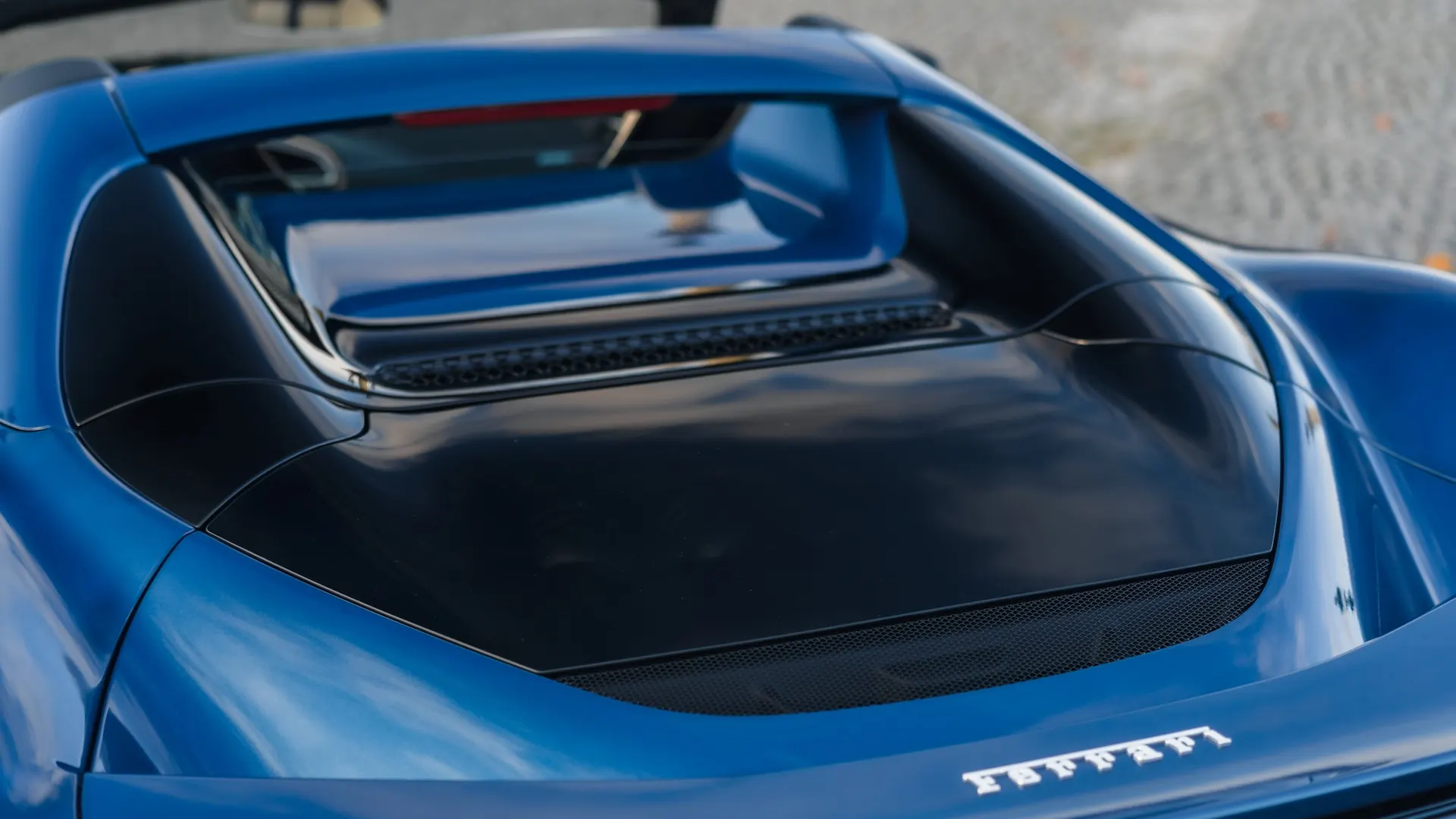 Ferrari 296 — photo 2