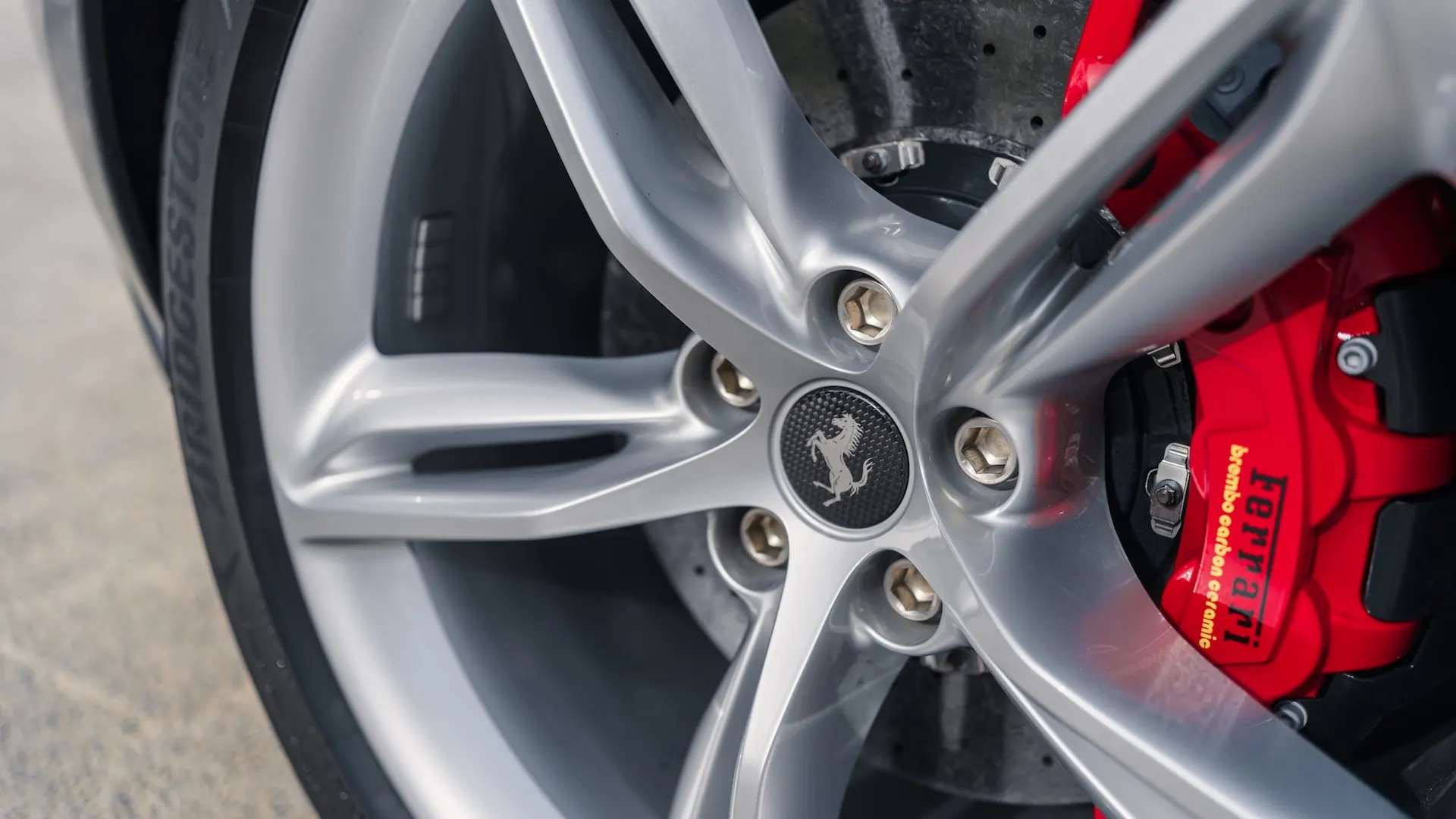 Ferrari 296 — photo 16