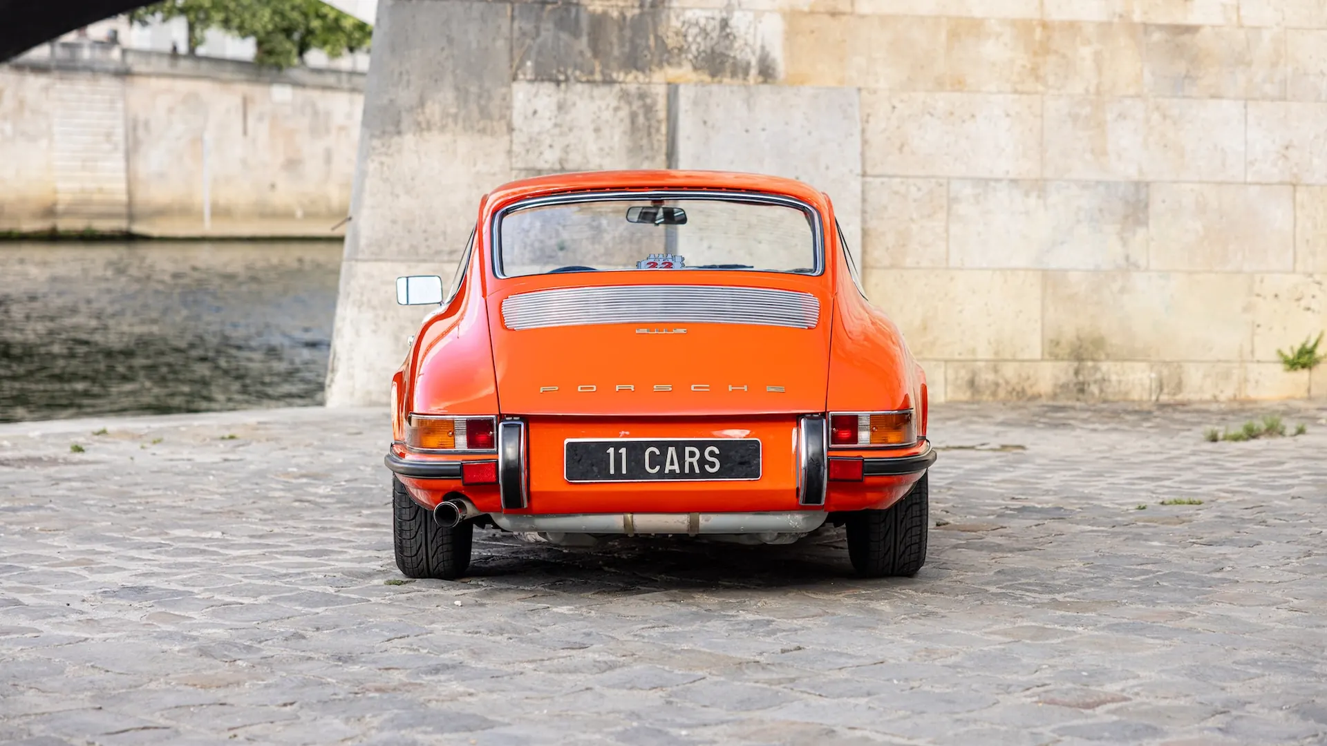 Porsche 911 — photo 10