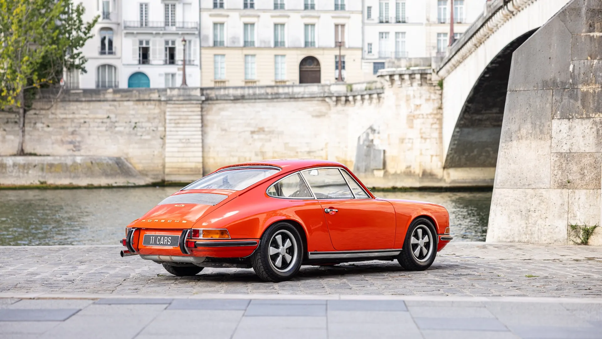 Porsche 911 — photo 6