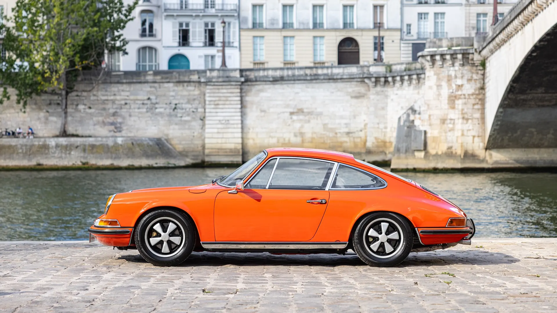 Porsche 911 — photo 8