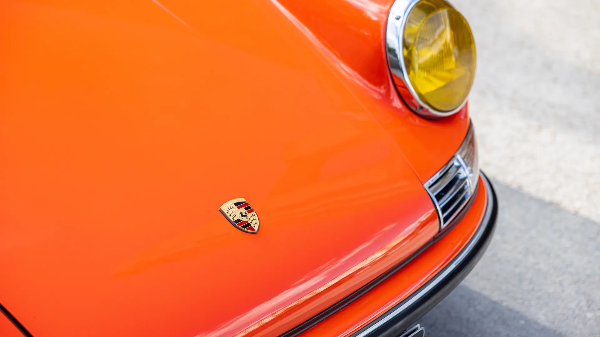 Porsche 911 — photo 33
