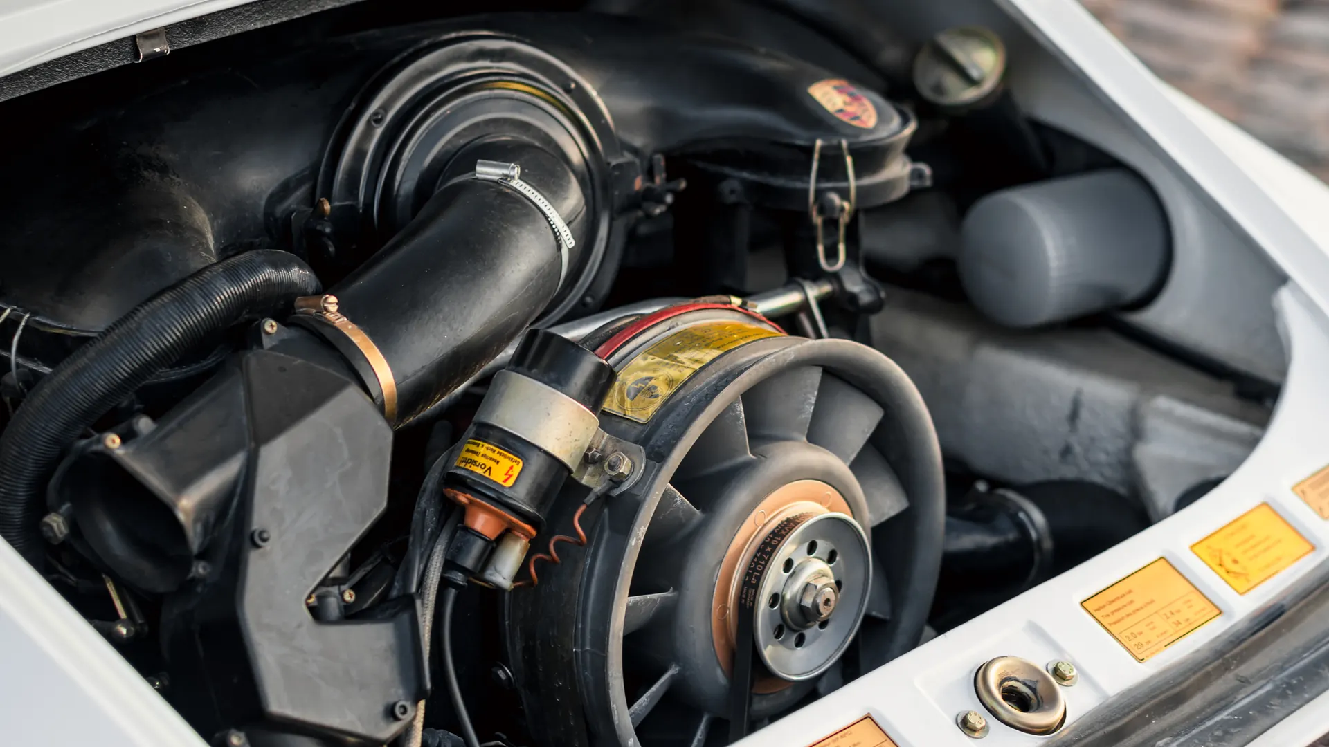 Porsche Carrera — photo 25
