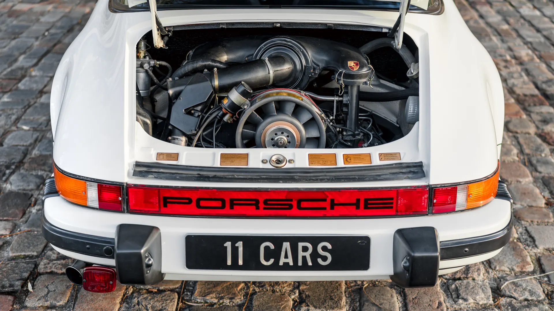 Porsche Carrera — photo 22