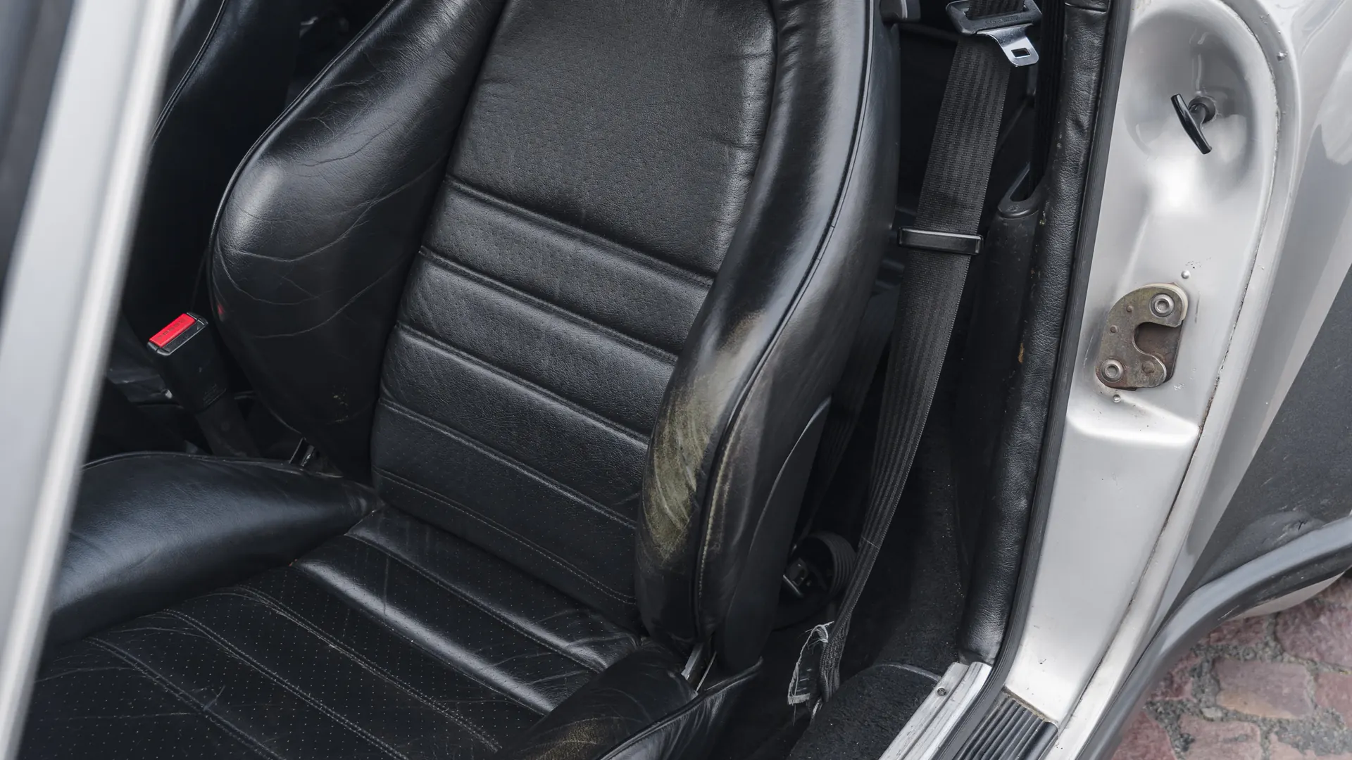 Porsche 930 — photo 48
