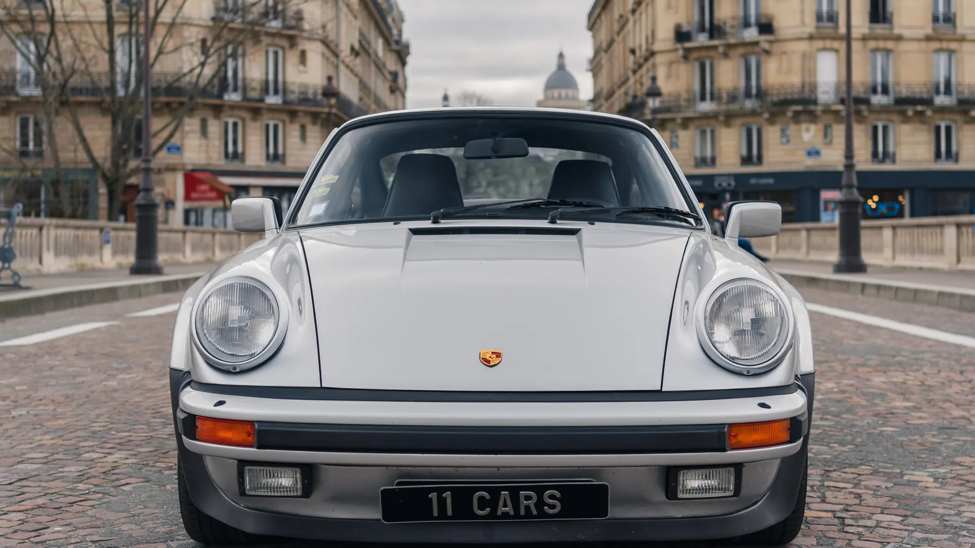 Porsche 930 — photo 20