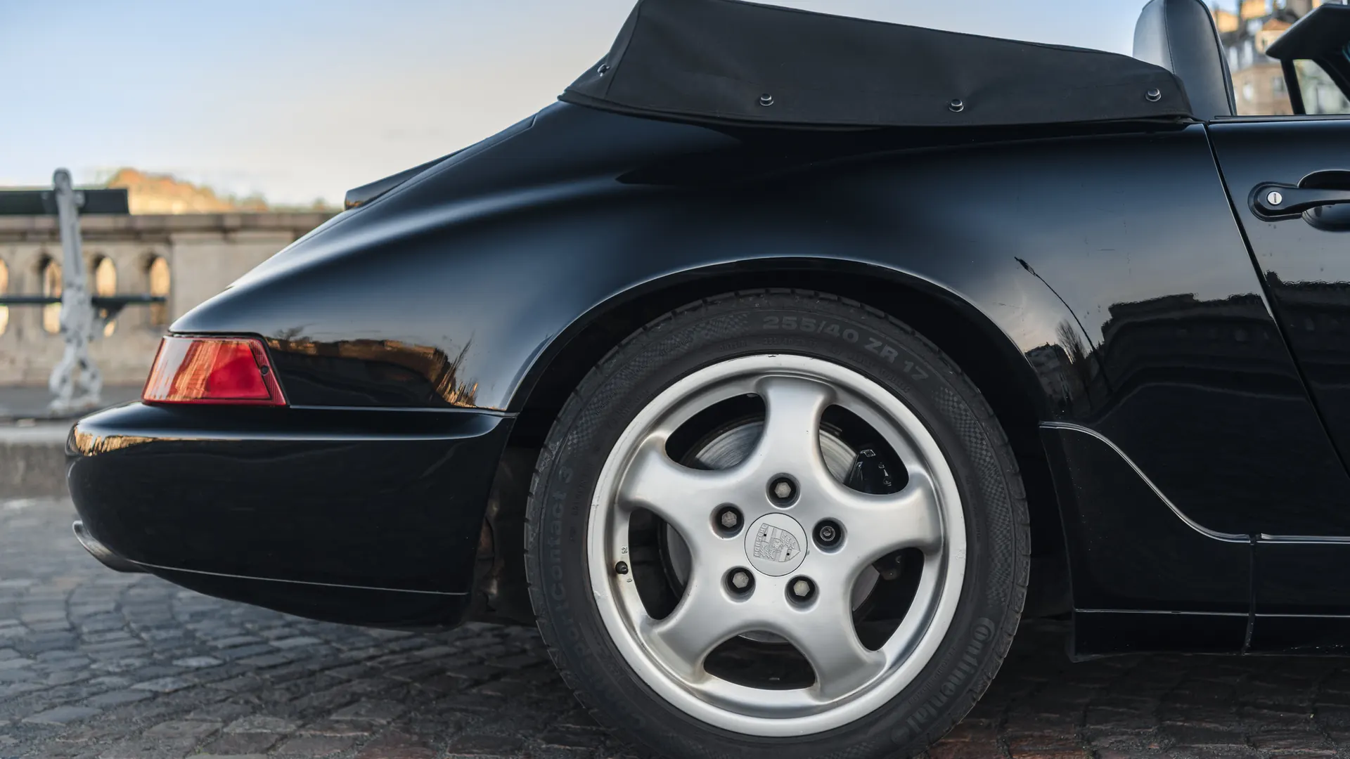 Porsche 964 — photo 36