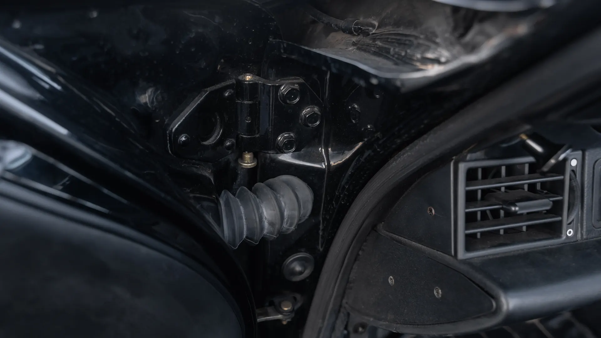 Porsche 964 — photo 13