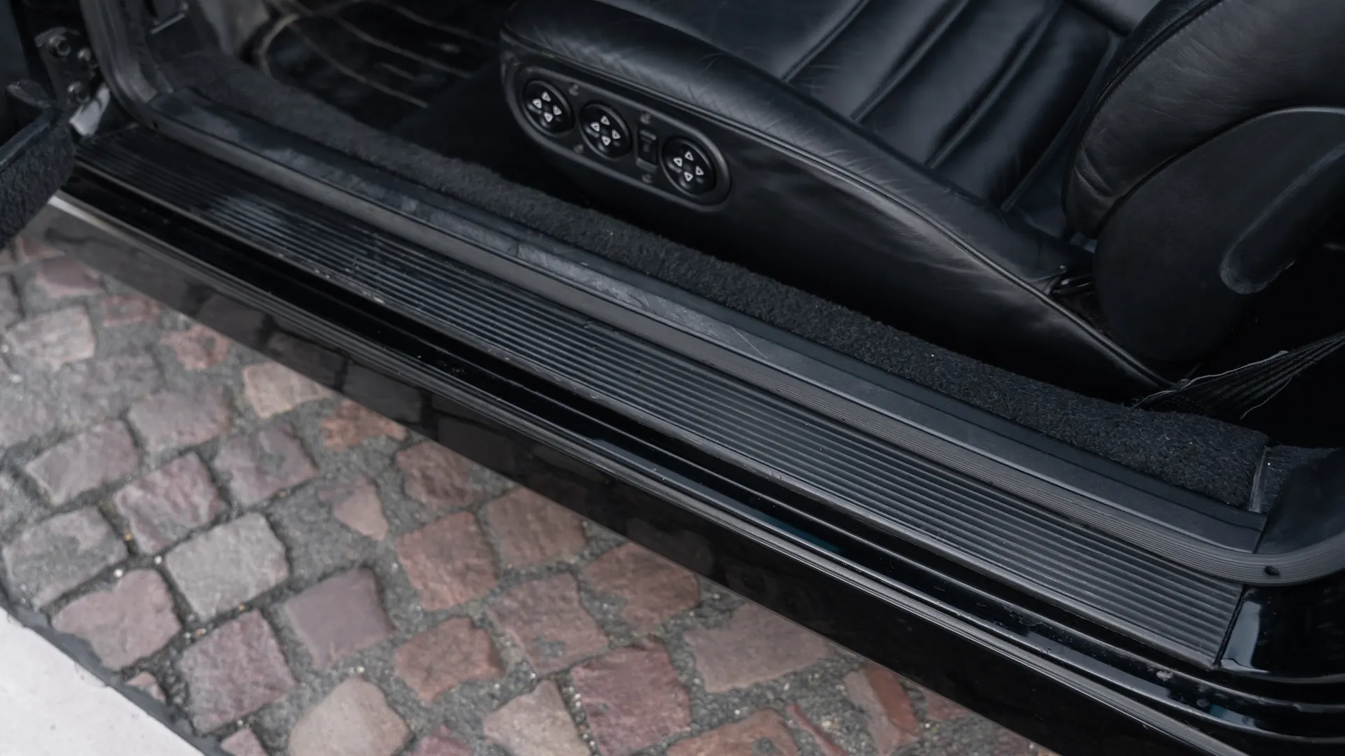 Porsche 964 — photo 12