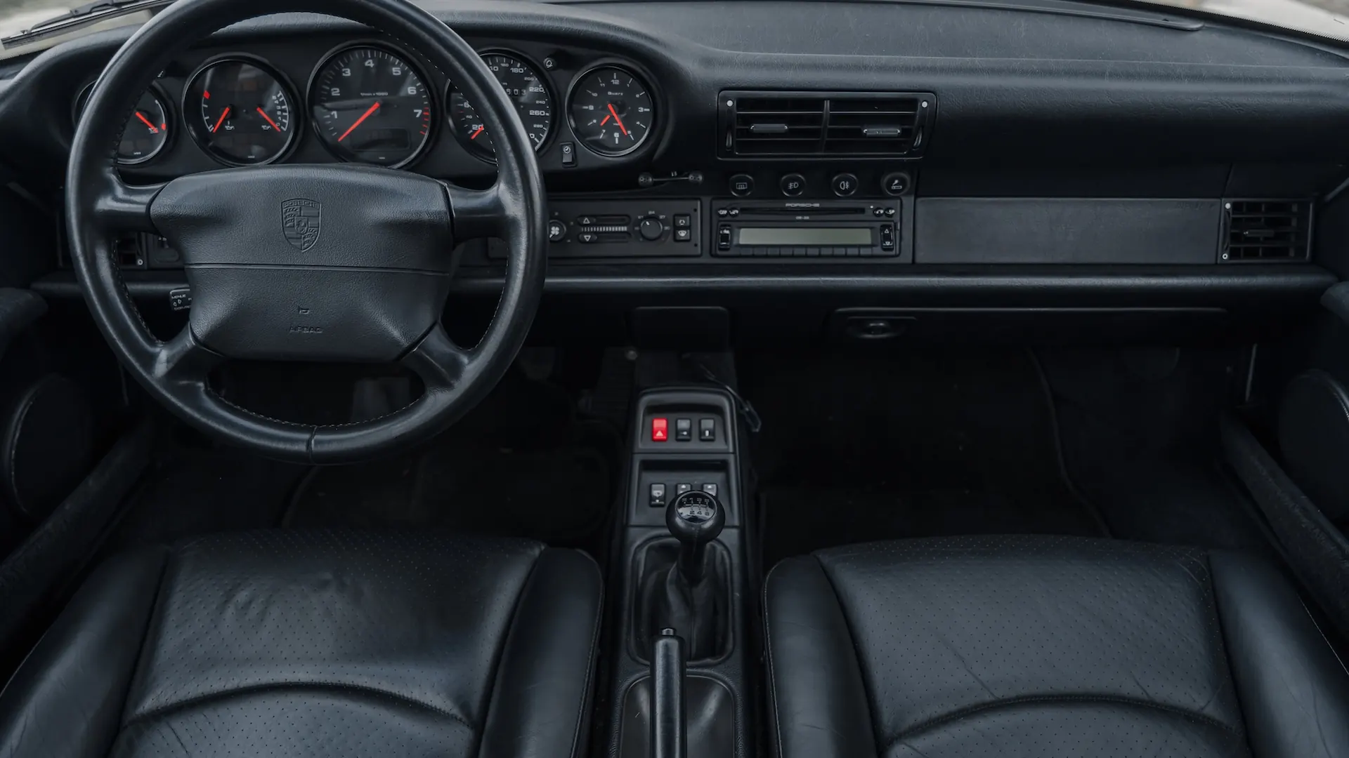 Porsche 993 — photo 34
