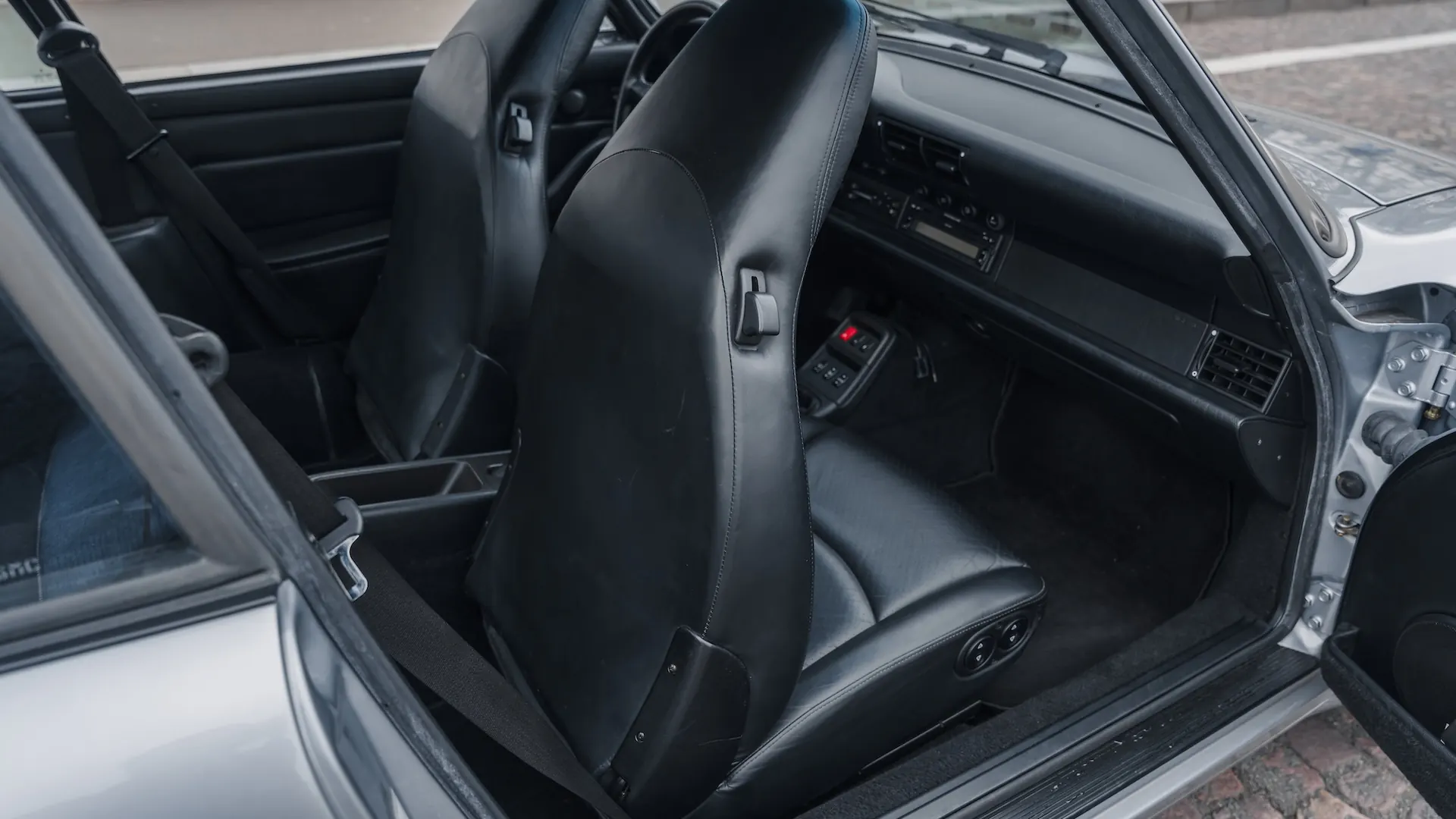 Porsche 993 — photo 47
