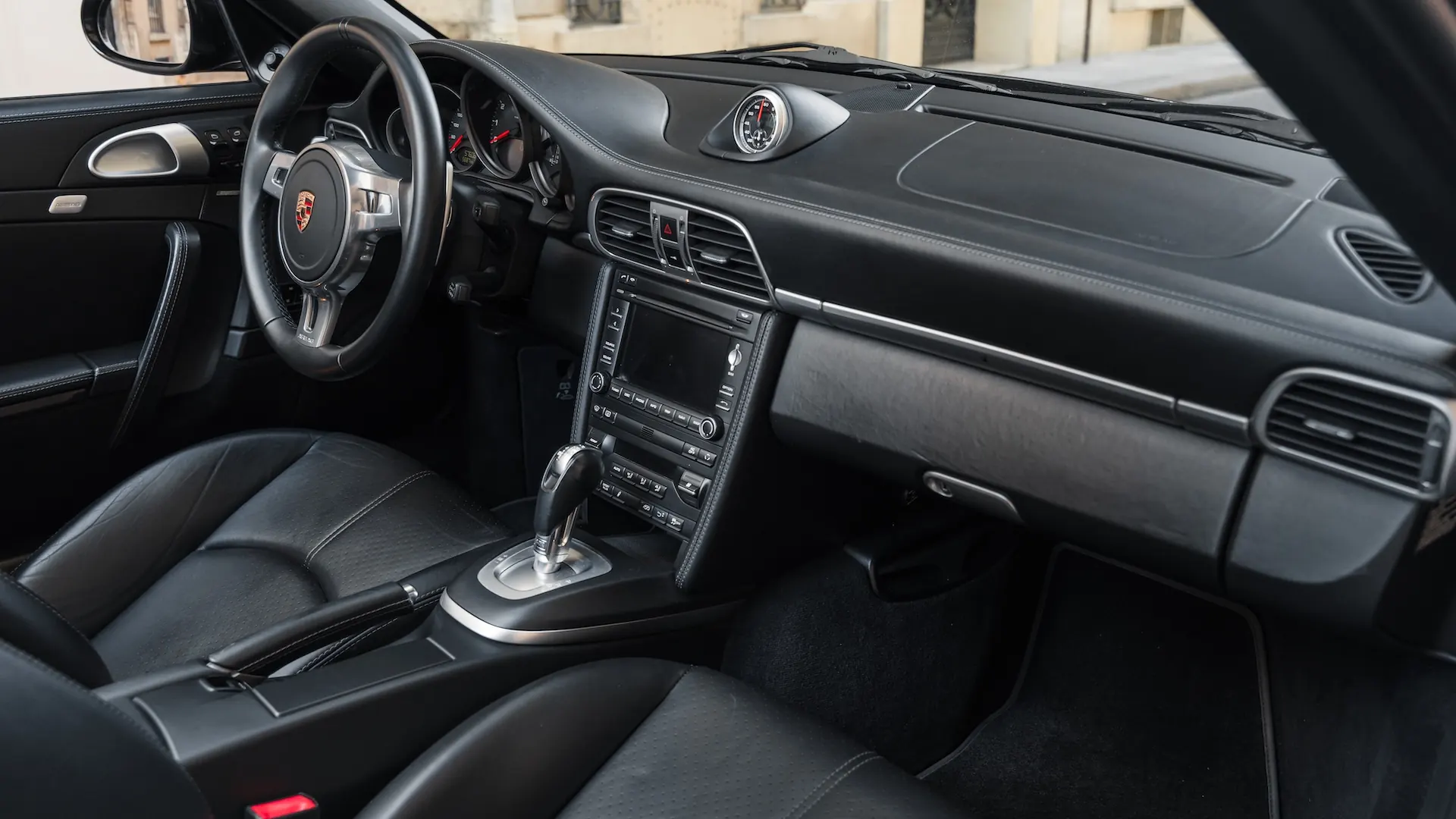 Porsche 997.2 — photo 39