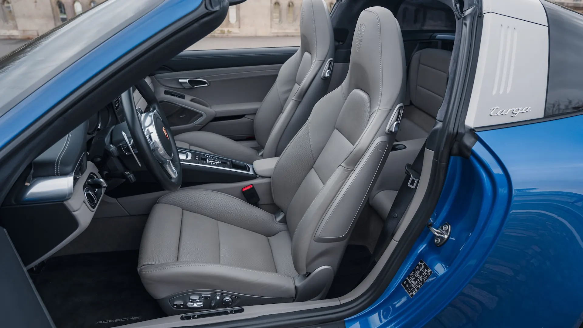 Porsche 991.1 — photo 31