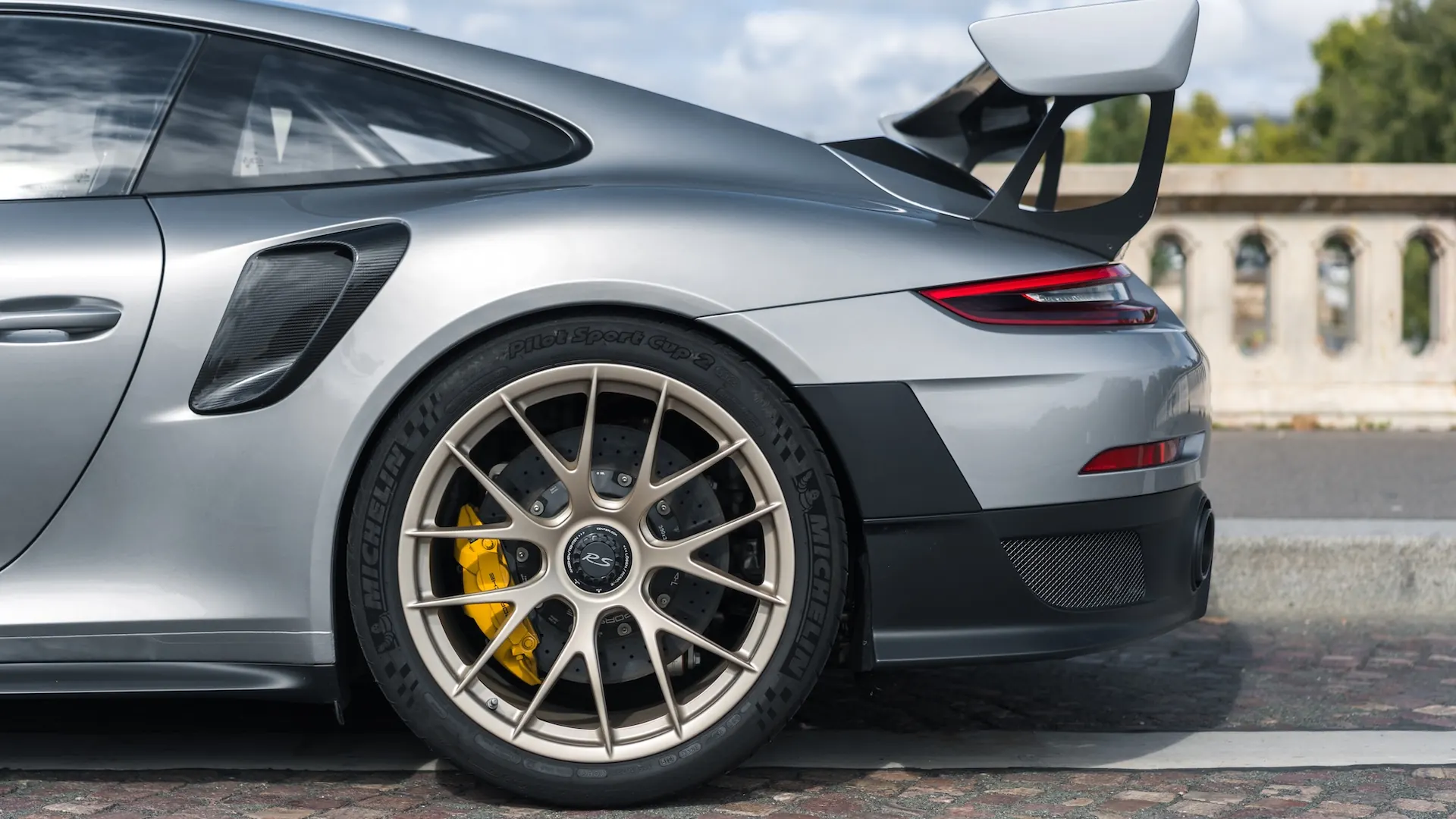 Porsche 991 — photo 18