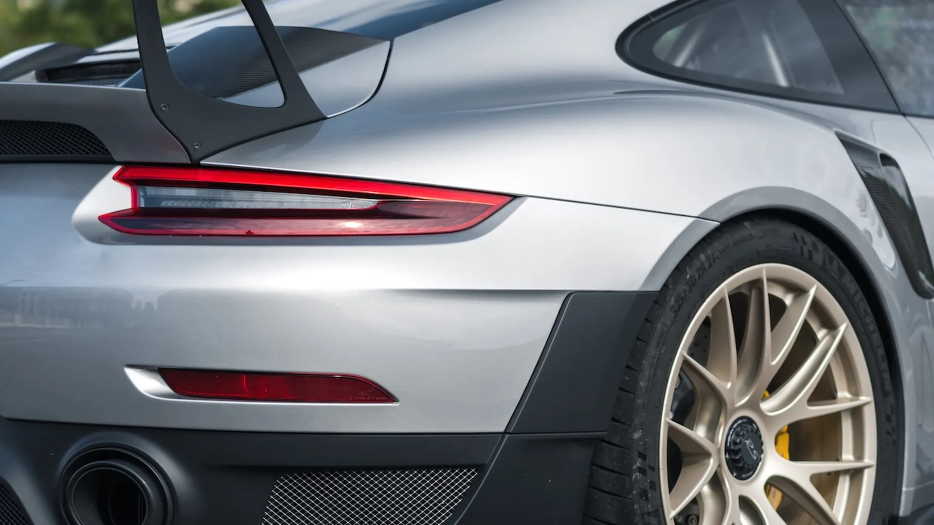 Porsche 991 — photo 38
