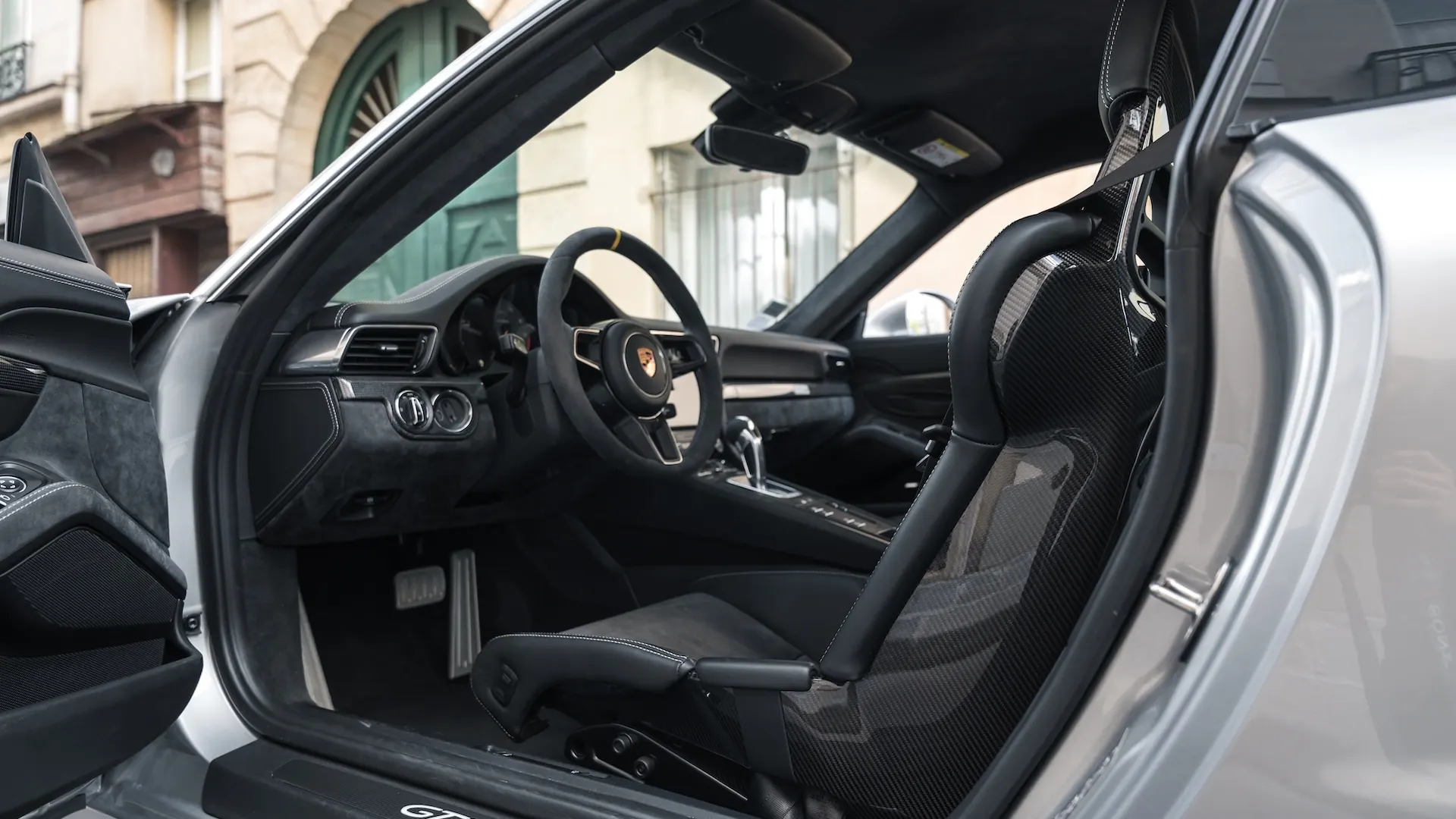 Porsche 991 — photo 43