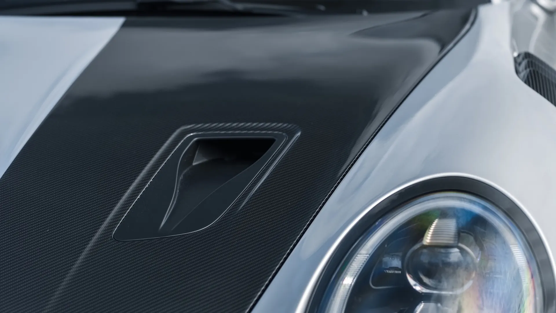 Porsche 991 — photo 33