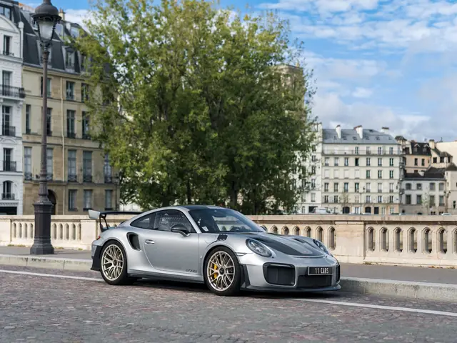 Porsche 991