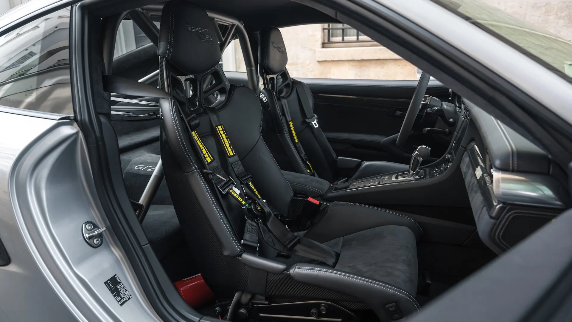 Porsche 991 — photo 44