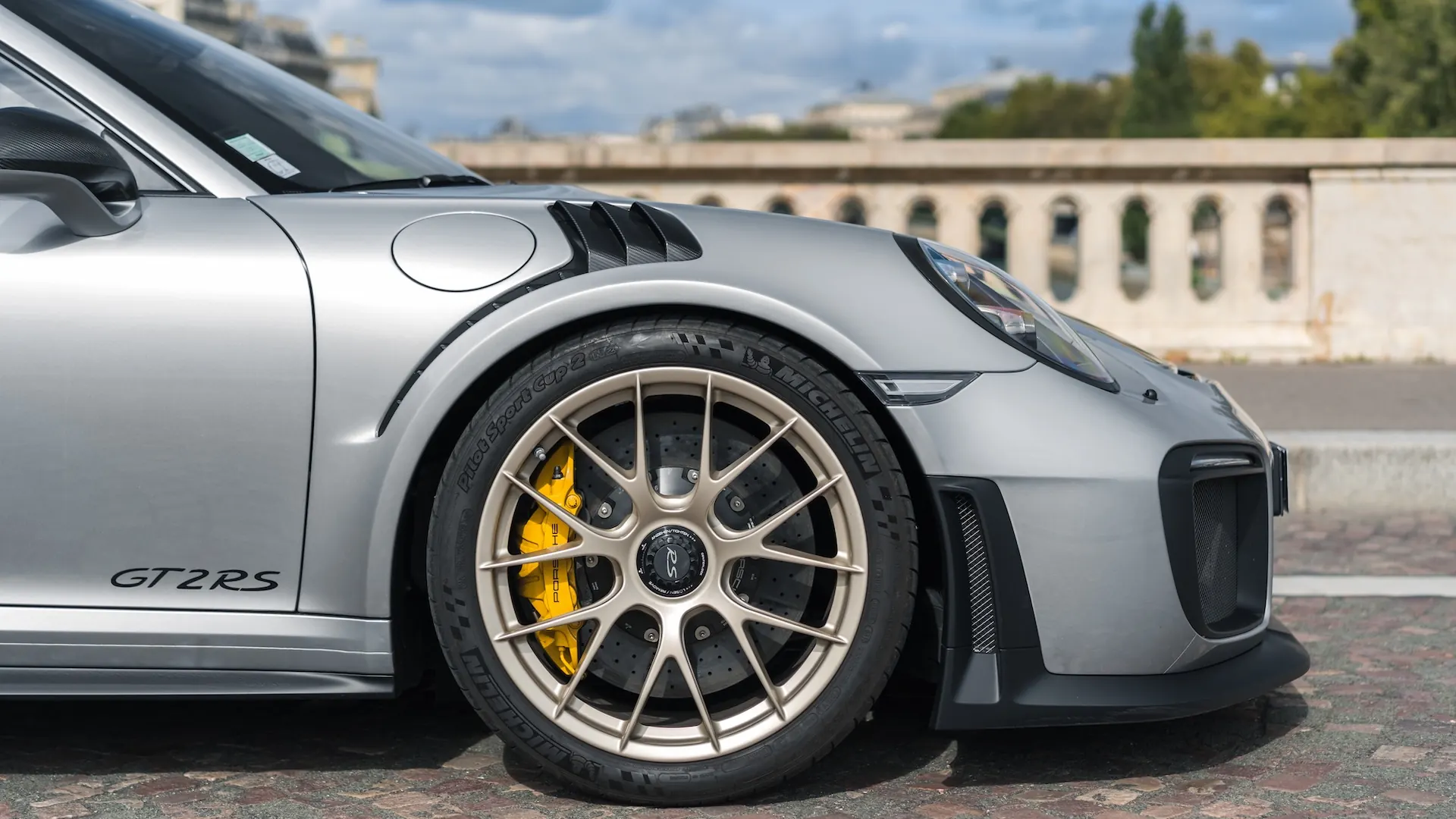 Porsche 991 — photo 20