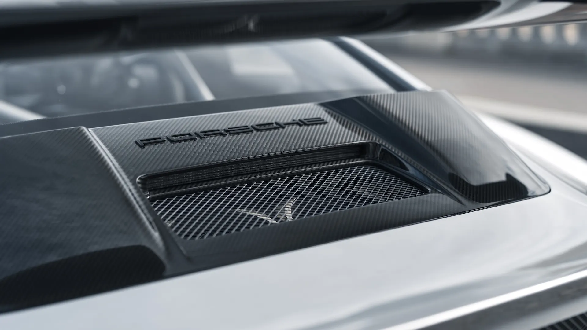 Porsche 991 — photo 24