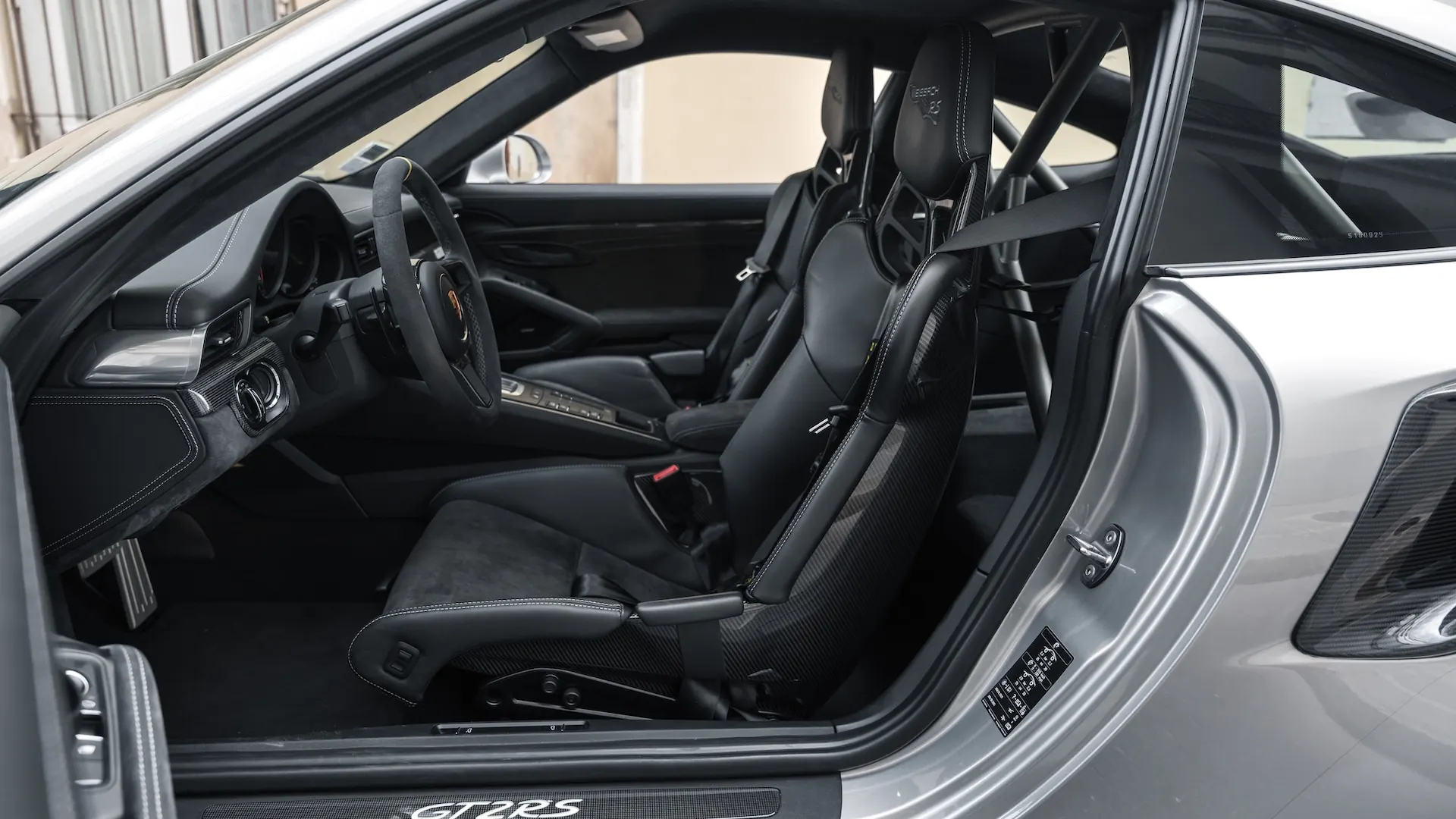 Porsche 991 — photo 41