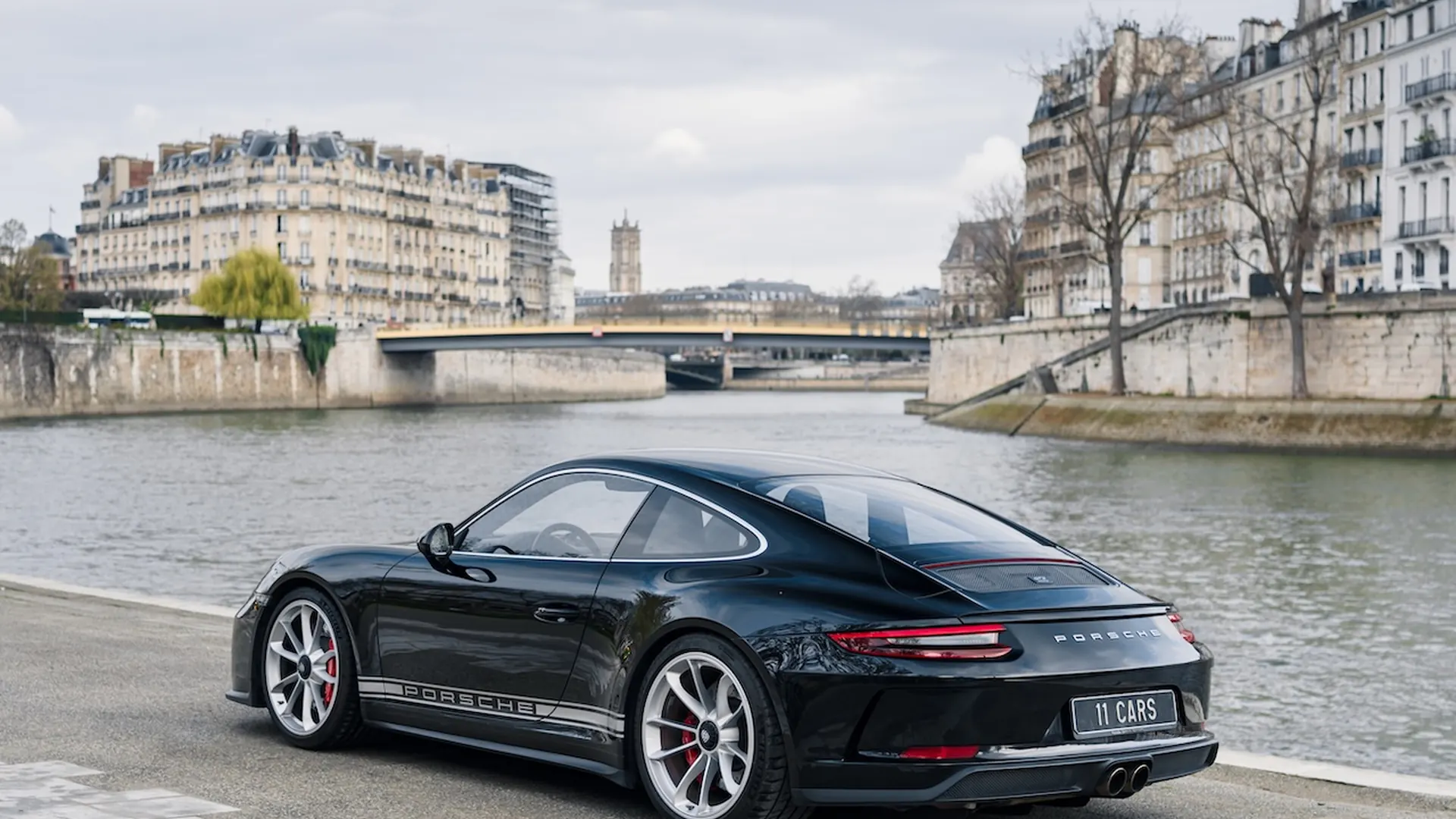 Porsche 991 — photo 27