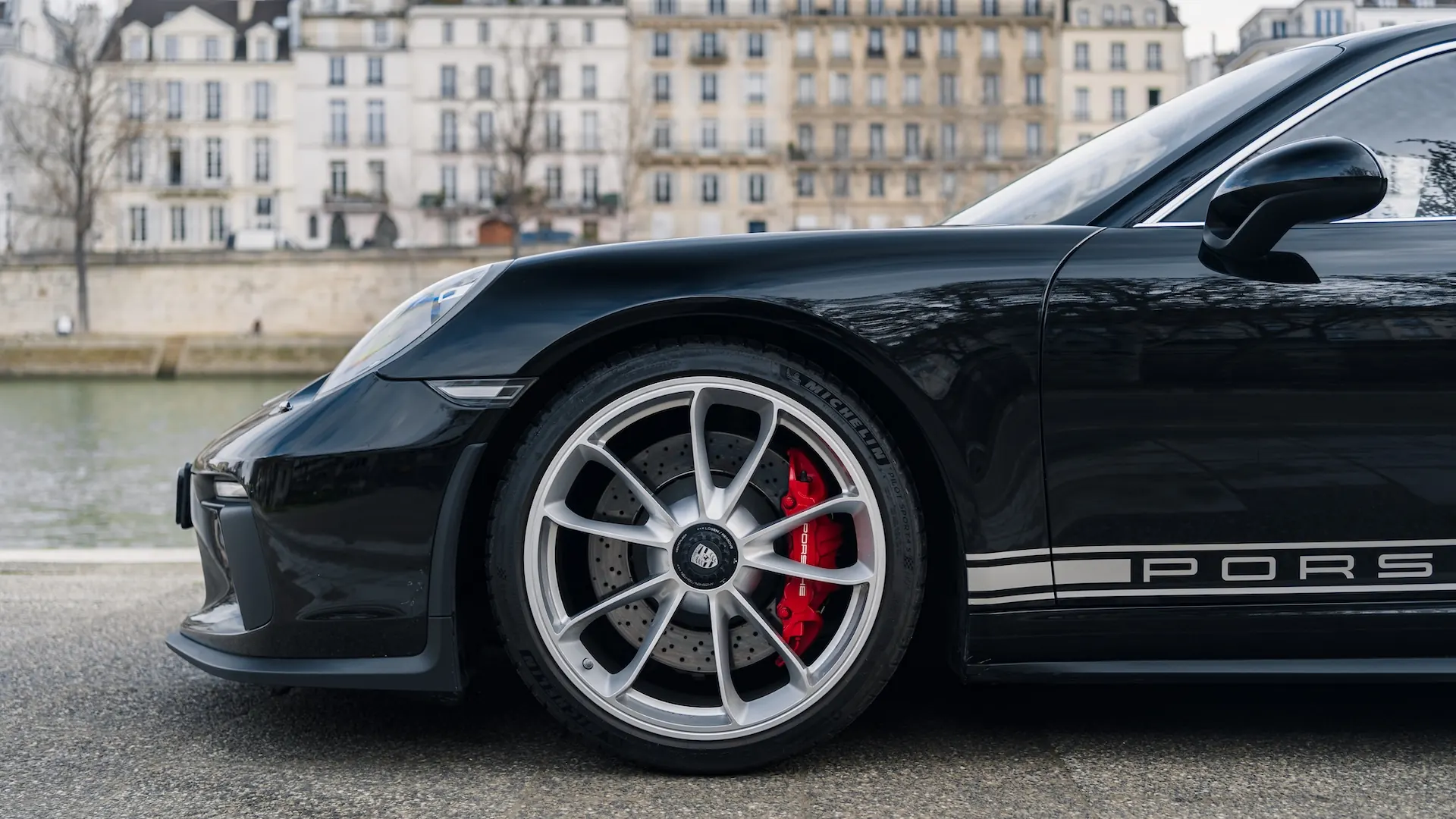Porsche 991 — photo 14