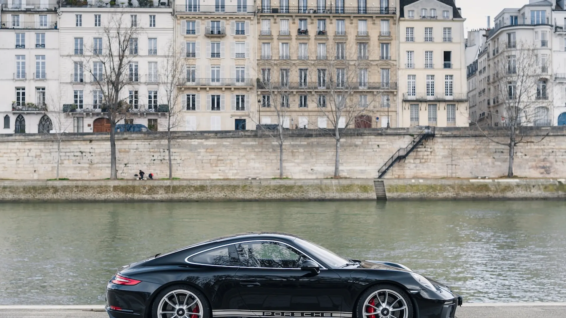Porsche 991 — photo 25