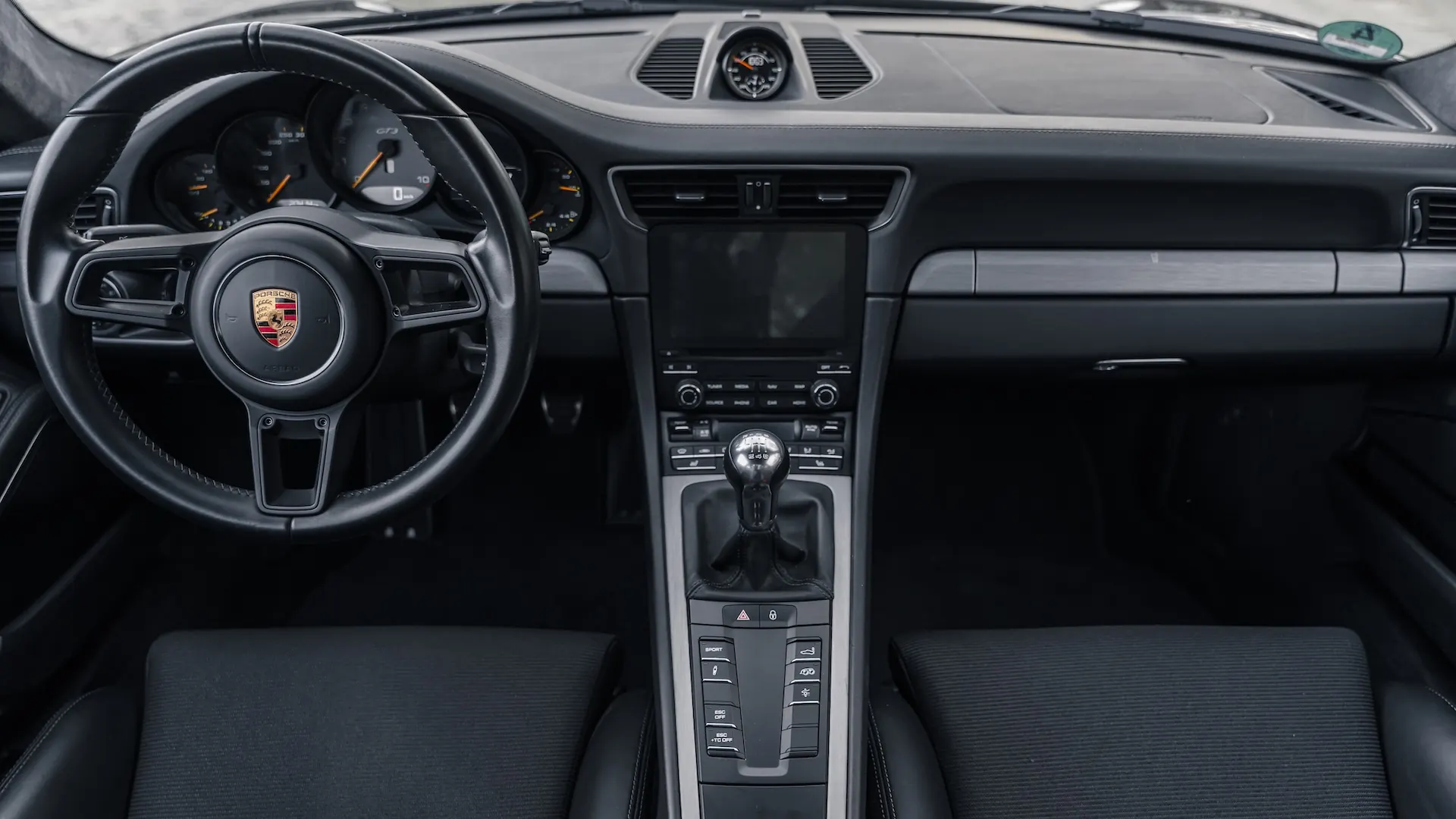 Porsche 991 — photo 38