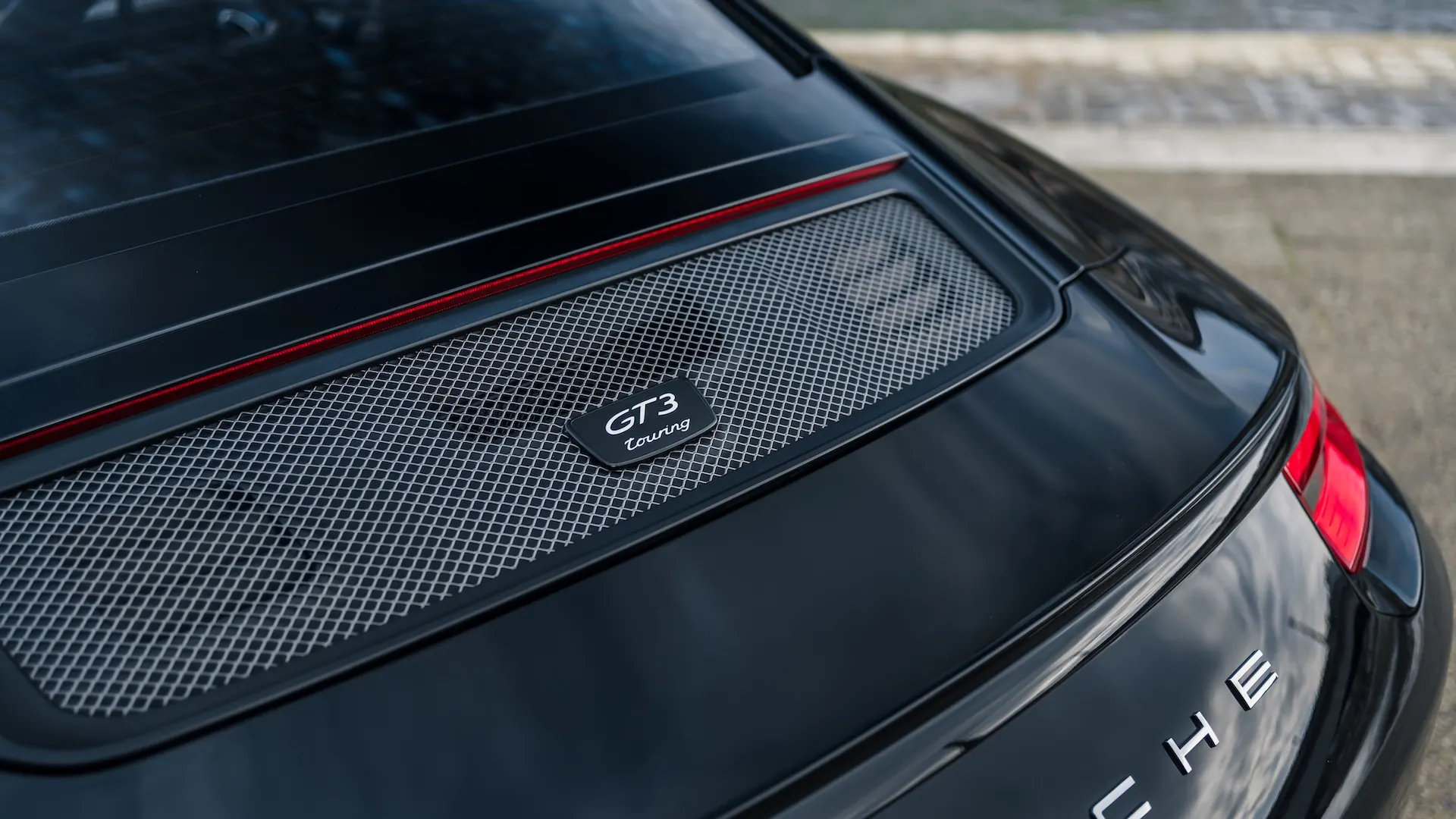 Porsche 991 — photo 18